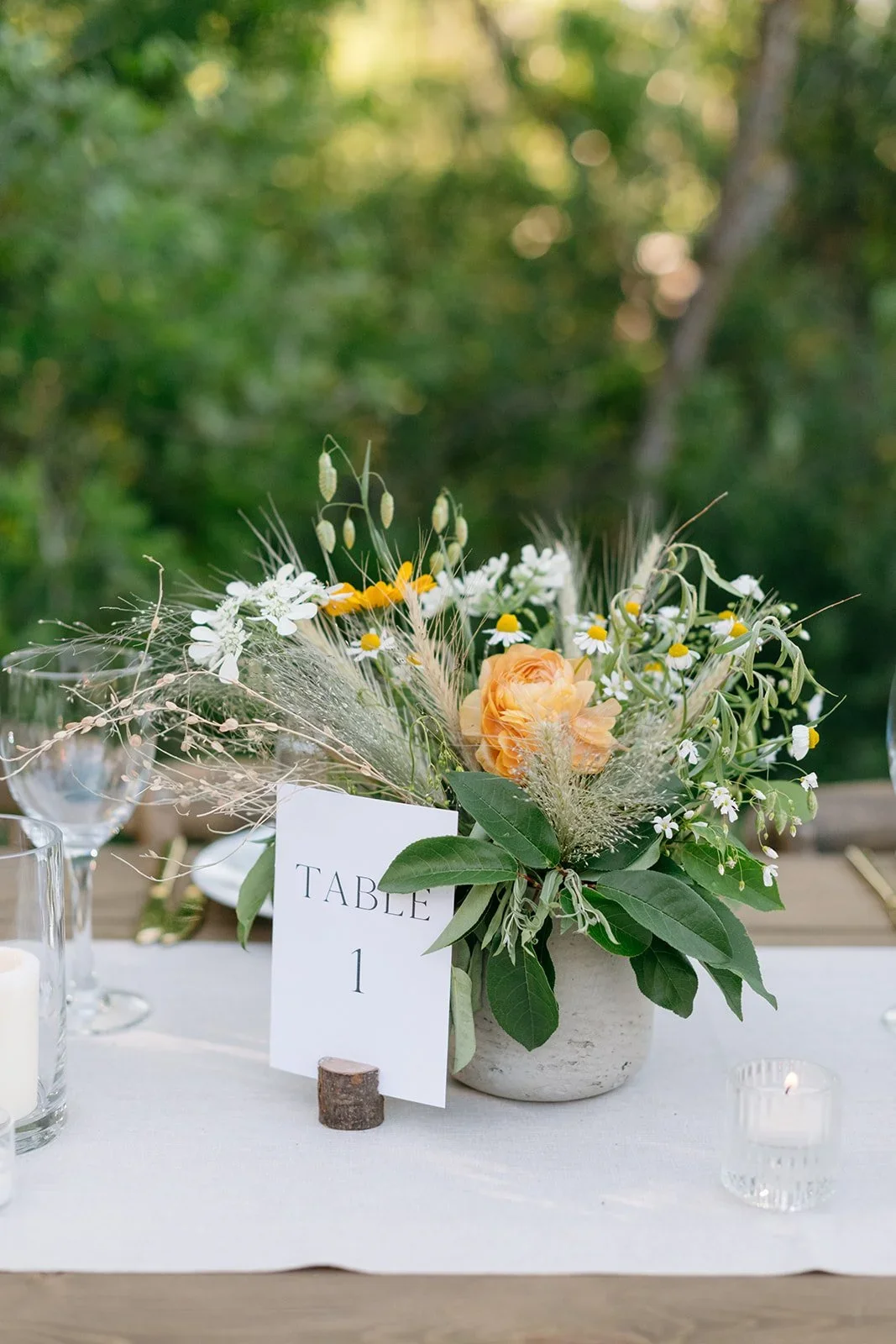 Paula+B+Photo_Heirlooms+Design_destination+Aspen+wedding-aspen-wedding-details-104.webp