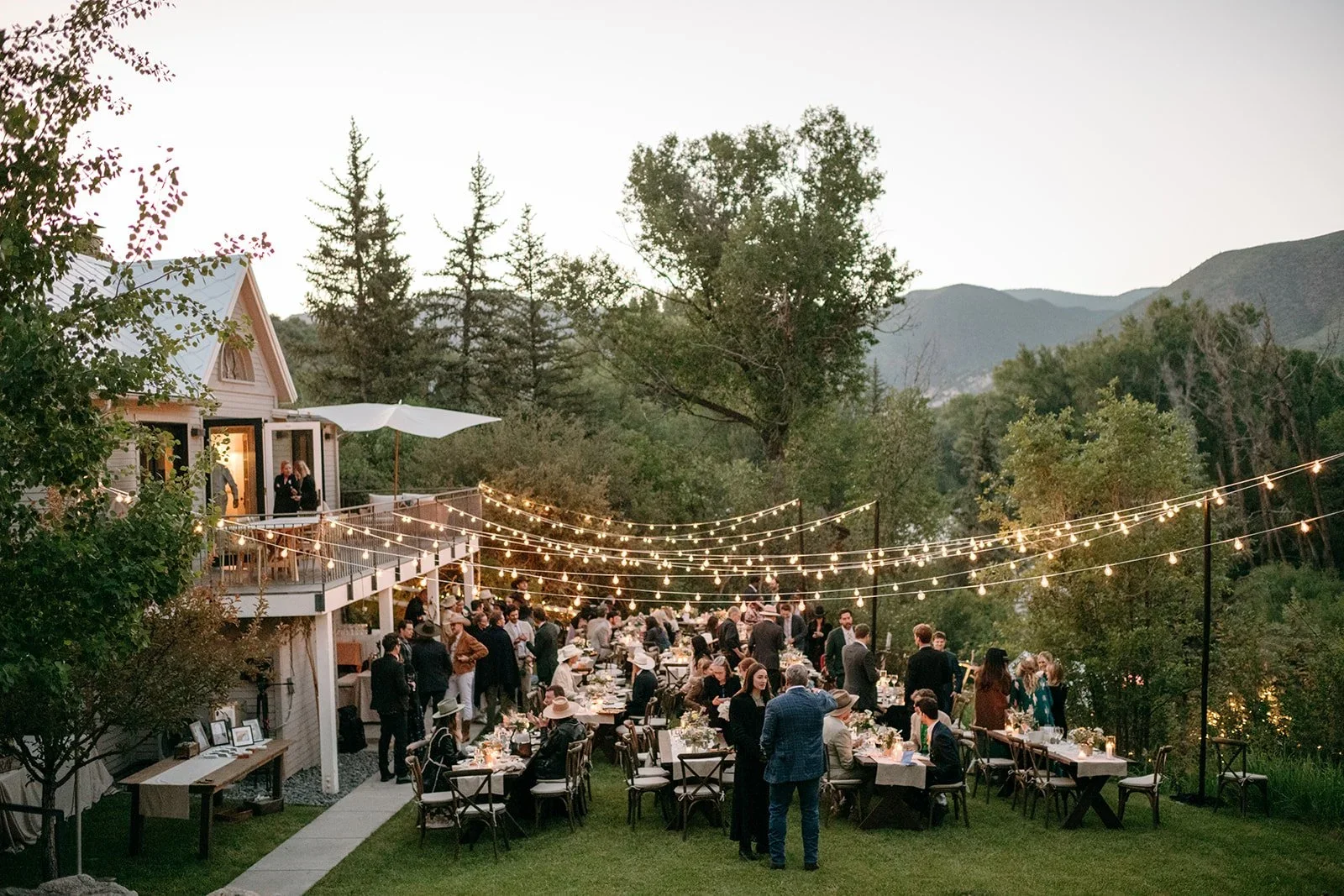 Paula+B+Photo_Heirlooms+Design_destination+wedding-aspen-wedding-reception-236.webp