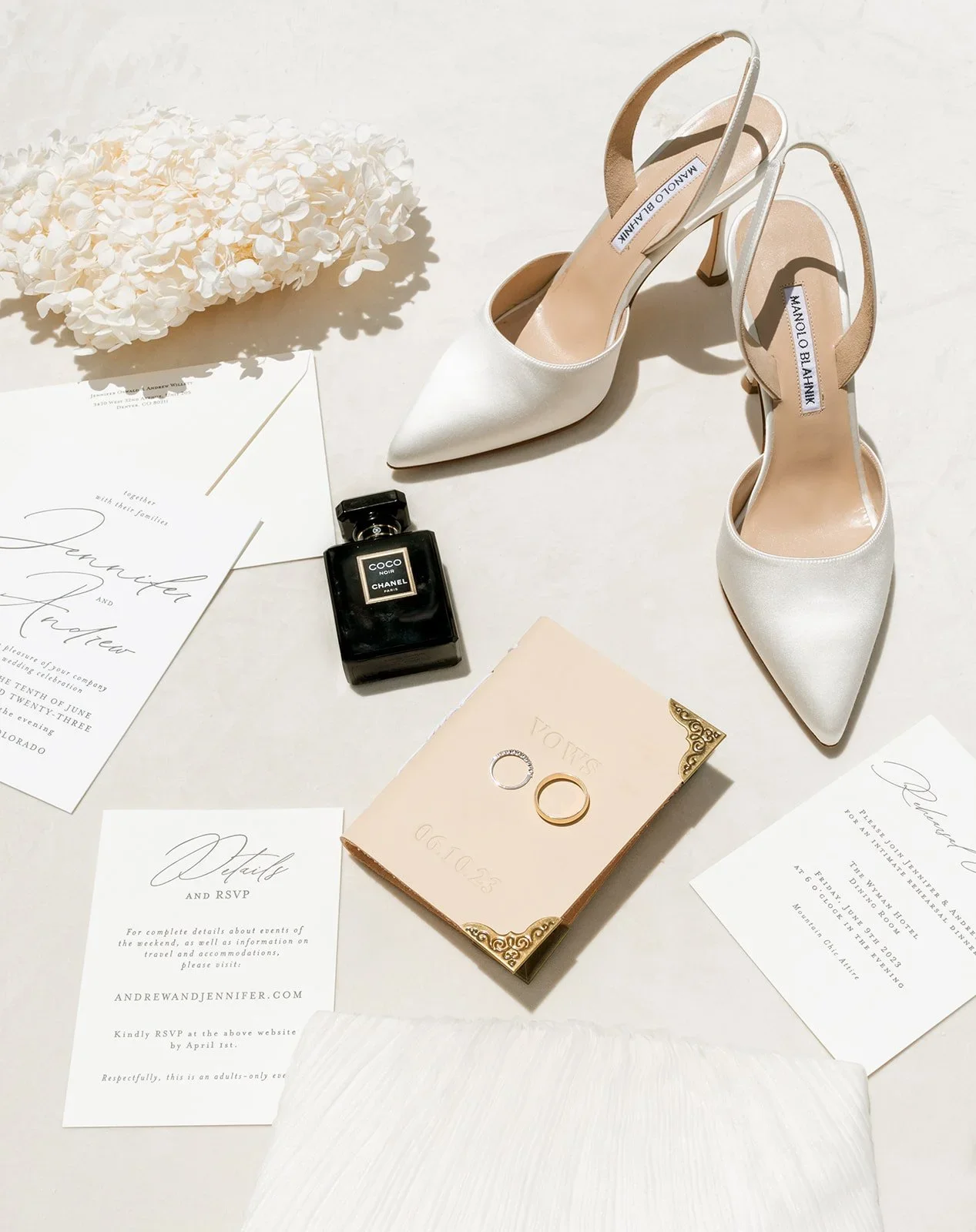 Heirlooms+Design_KaleyfromKansas_destination+wedding-SNEAKS-KFK-2.webp
