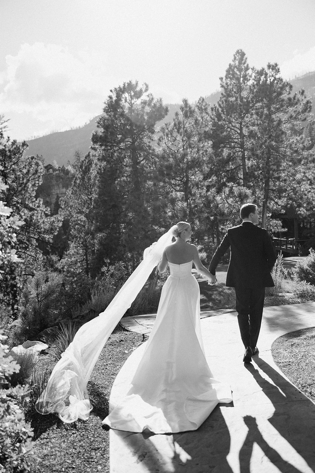 Heirlooms Design_Destination Colorado Wedding443.jpg