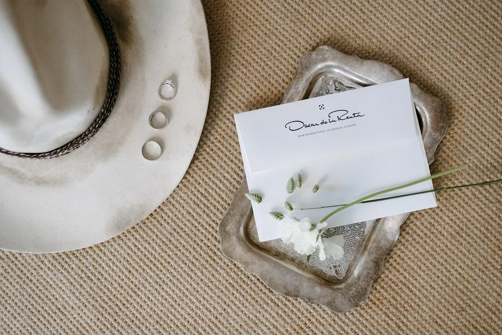 Heirlooms Design_Paula B Photography_Colorado Destination Aspen Wedding-getting-ready-25.webp