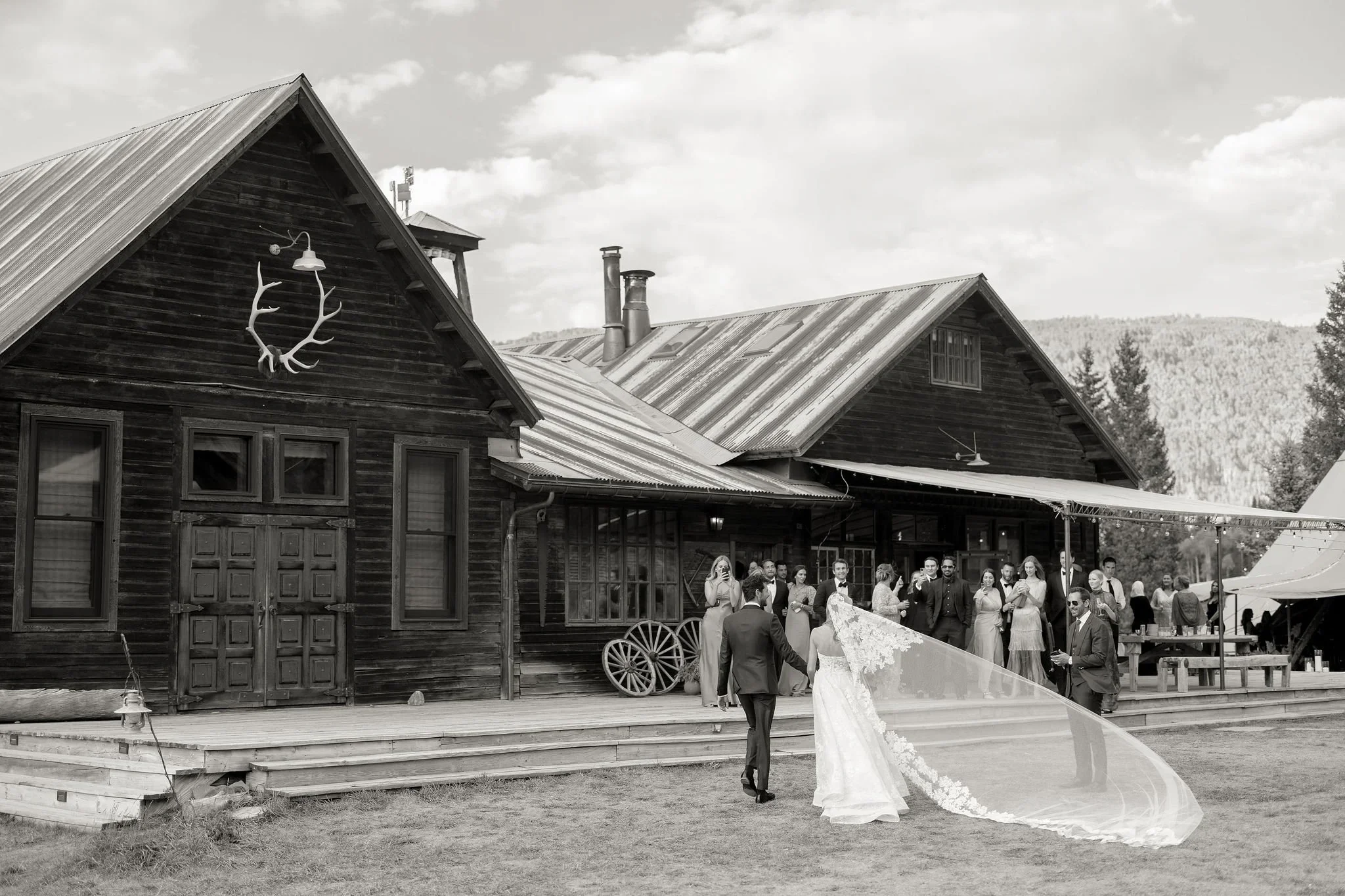 Dunton+Hot+Springs+Destination+Wedding_Heirlooms+Durango_Masha+Golub_photo_by_Masha_Golub(531).webp