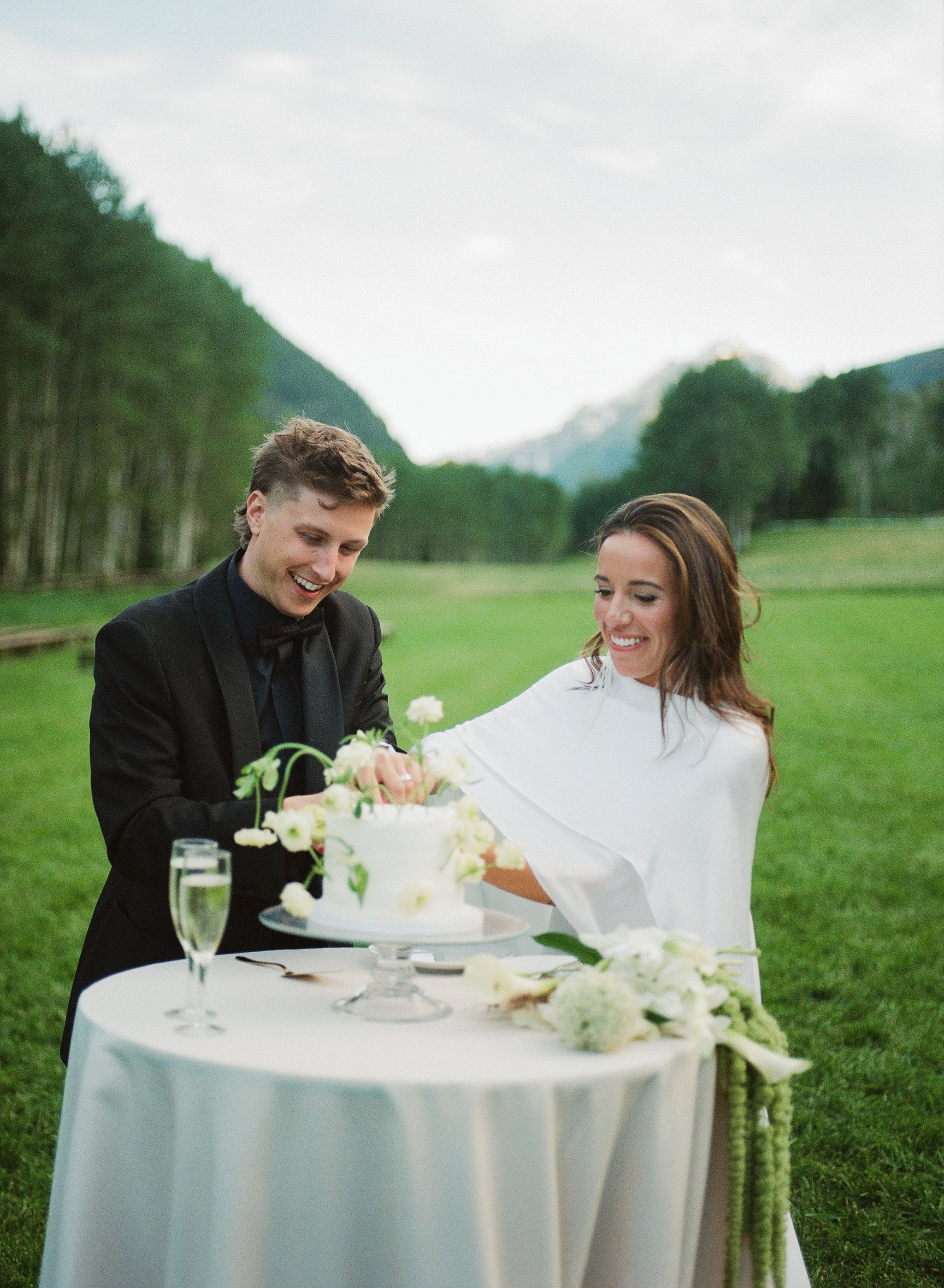 Aspen Wedding_Heirlooms Design__EMKStudio-482.jpg