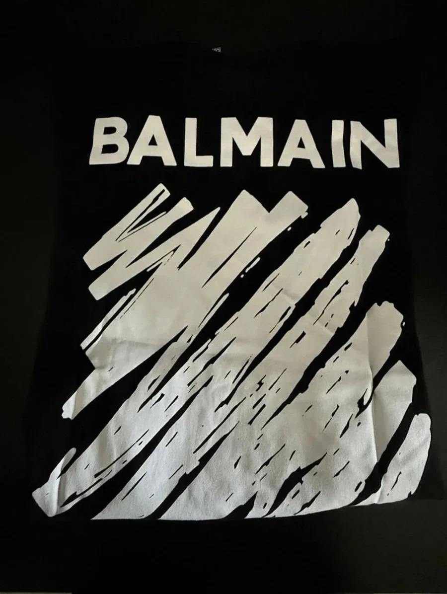 Camiseta+balmain+preta+gg+costas.jpg