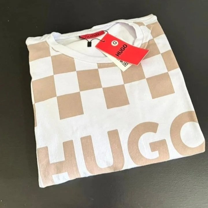 Camiseta Hugo Boss xadrez Branca G