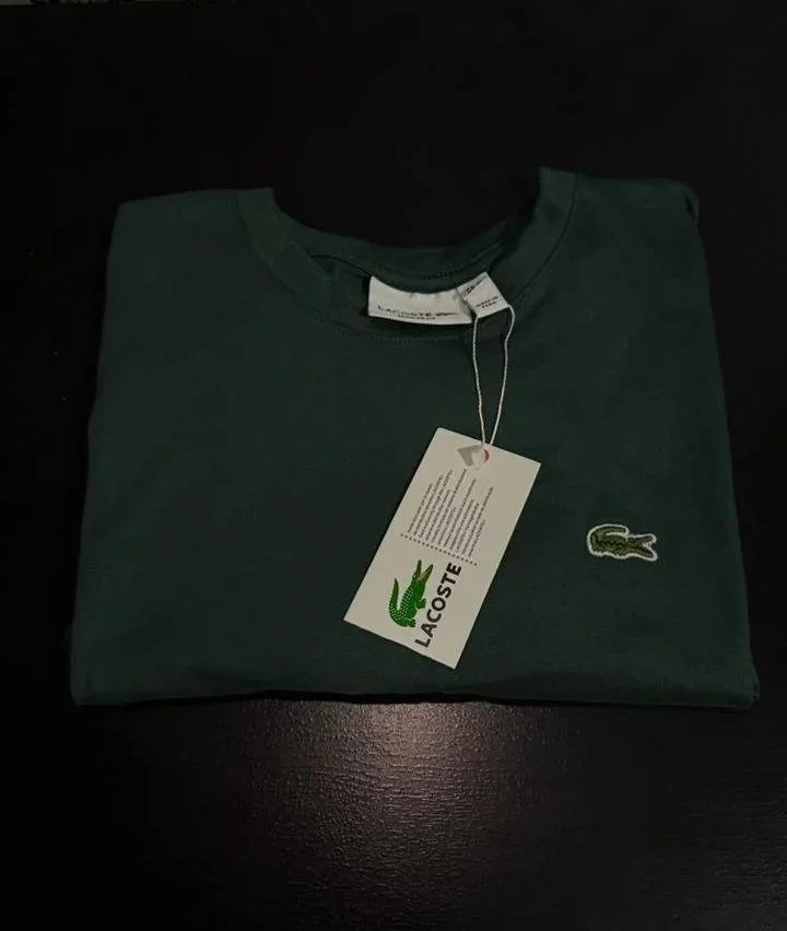 Camiseta+Lacoste+verde+M.jpg