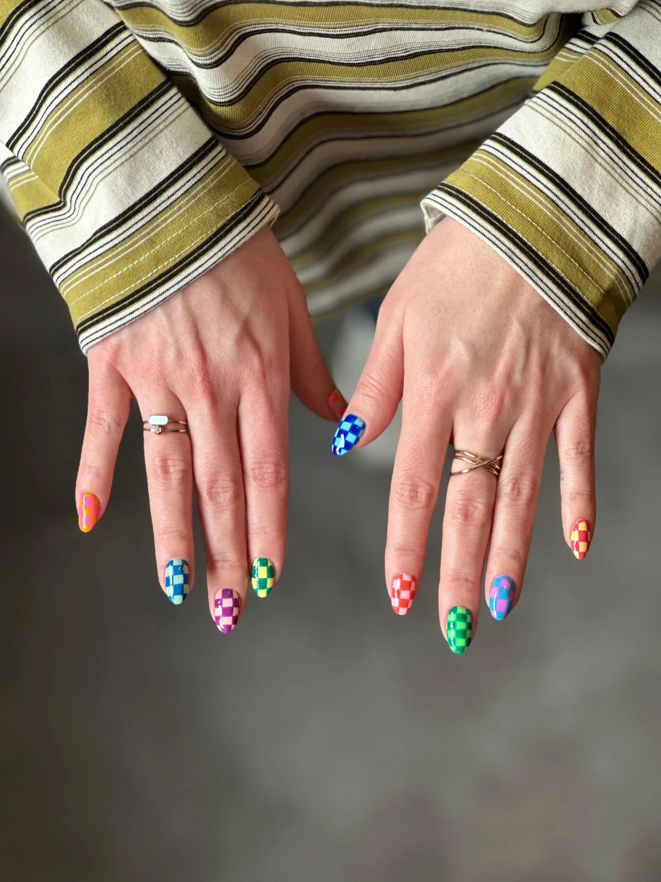 Colorful checkered set 🌈✨️

#newnails #checkerednails #nailart #nailsalonzwolle
