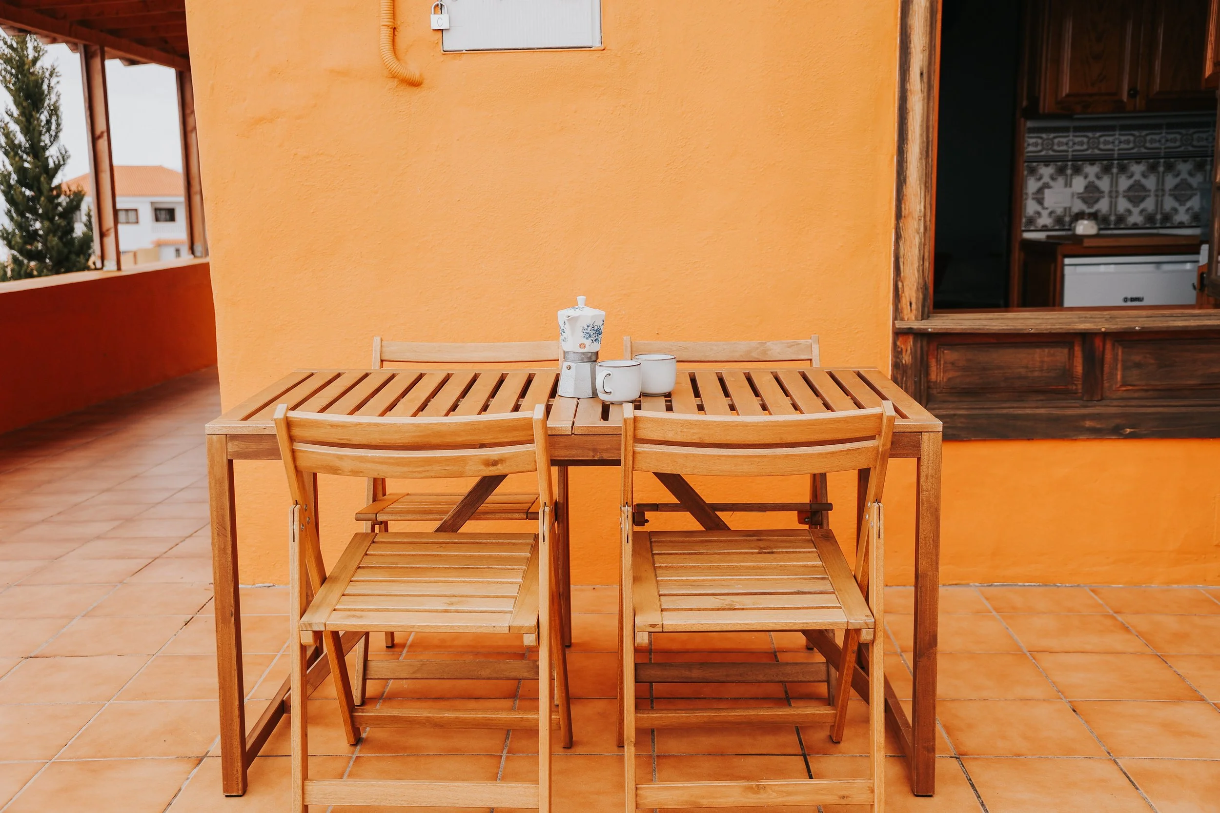 YAIZA CASTILLO - 2025-10.jpg