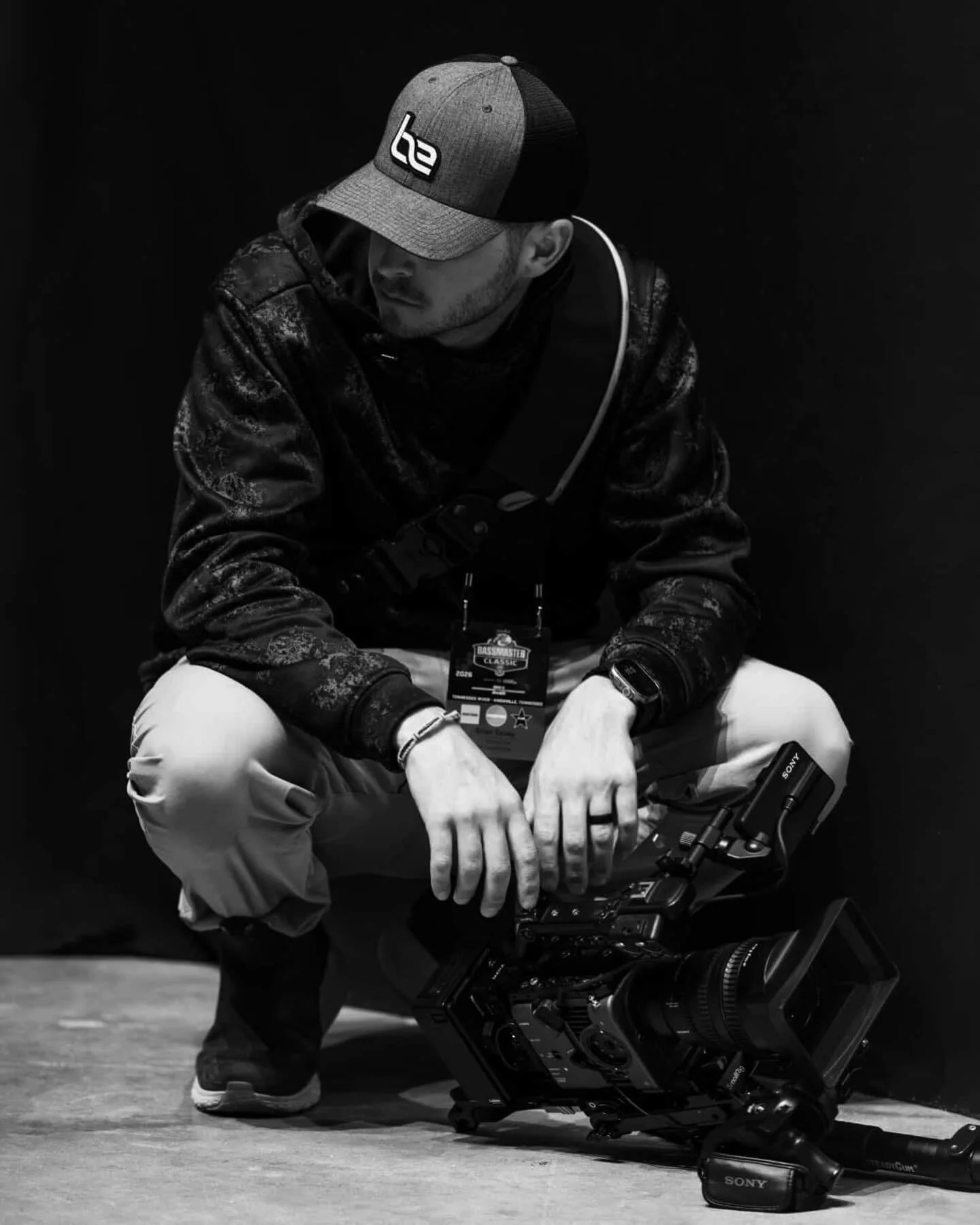 We thrive on long days and pushing the limits of not only our gear.

📸: @g.mox