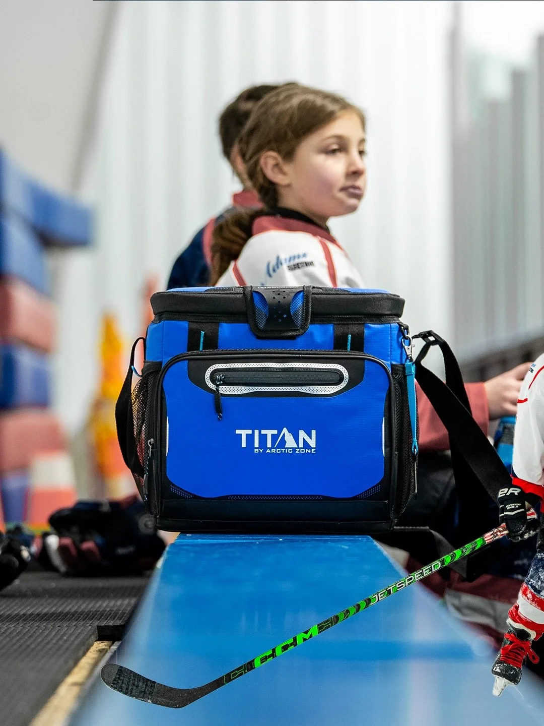 Shooting the new @canadiantire @arcticzone launch of their Zipperless line, felt right to only be done with some hockey!