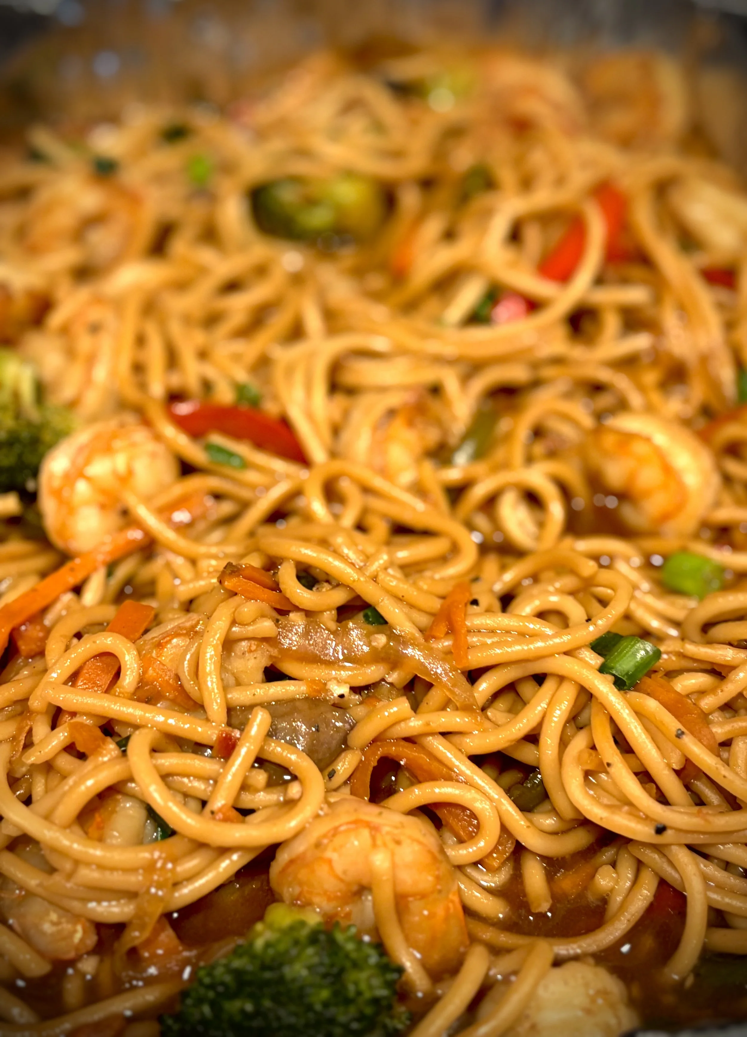 Cee's Wok Fire Shrimp Lo Mein