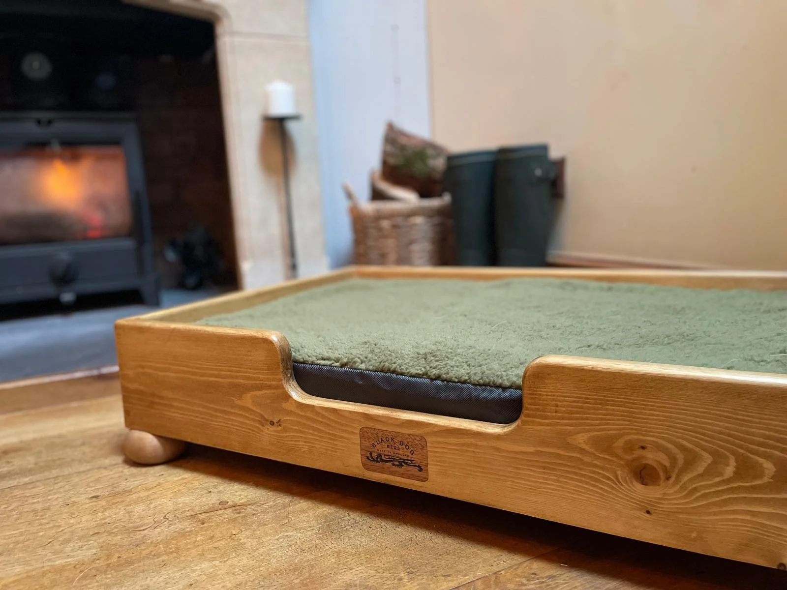 "Earl" pine frame finished in dark.