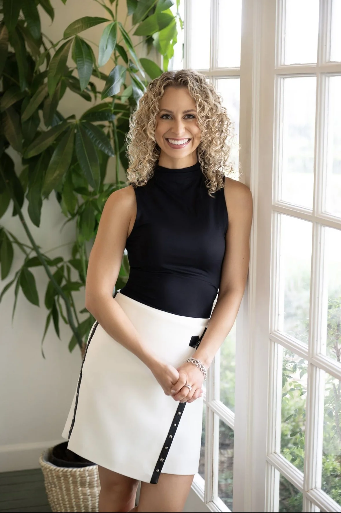 Dr. Kerry Hyman, OD, MS Founder and Optometrist of The Eye Collective in Winter Park, Florida