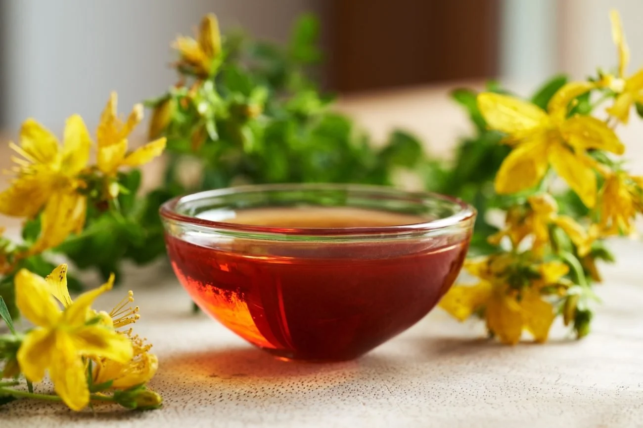 St-Johns-wort-infused-oil-recipe-1300x866.jpg