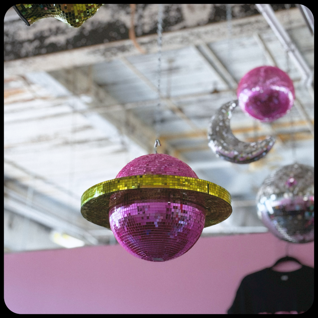 Saturn PDP Photo 2.png