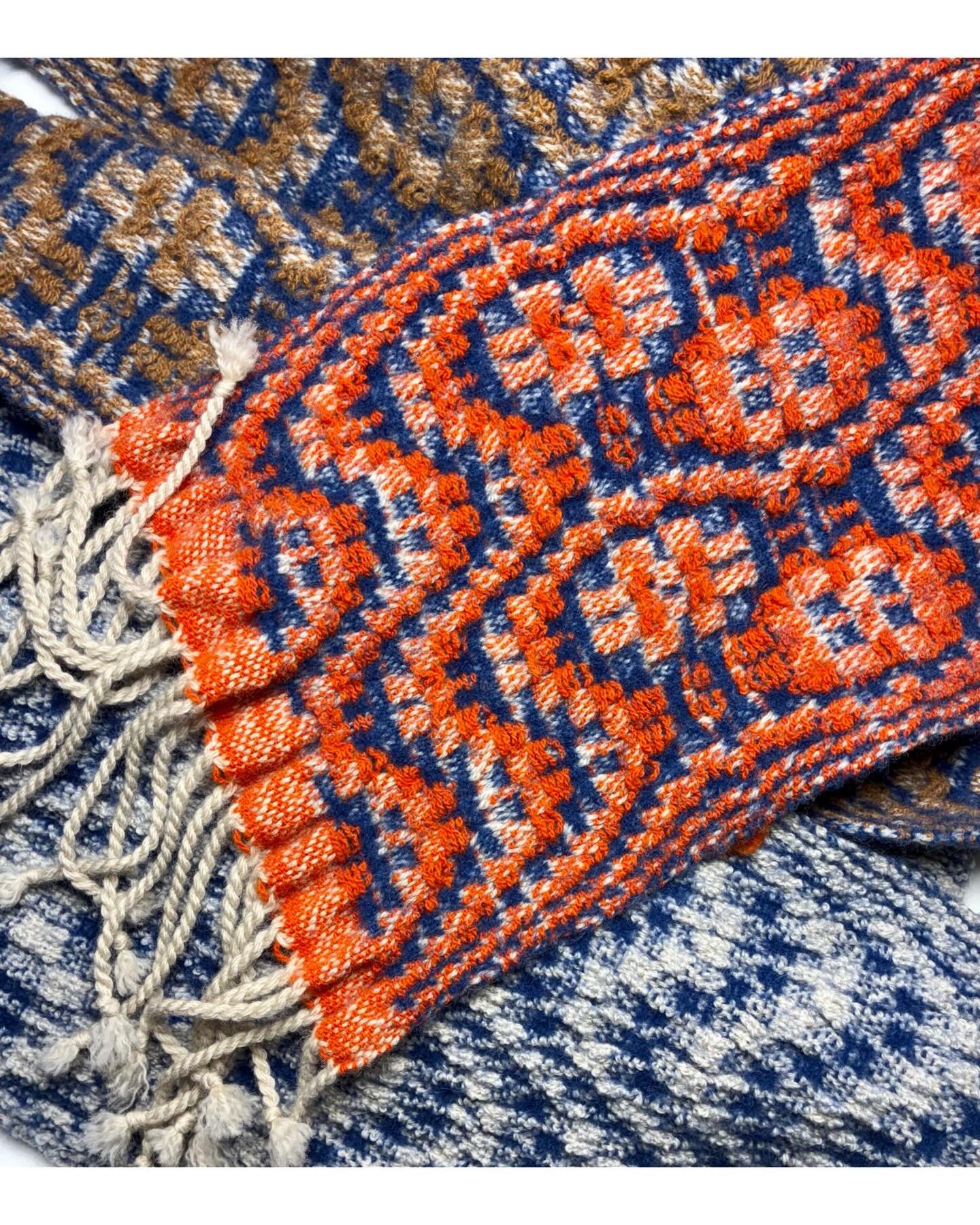 holiday sale spotlight ❄️ @amandathatch 

Amanda Thatch is a textile artist focused on hand weaving, based in Southwest Detroit. She lived and worked for several years at Penland School of Craft in Western North Carolina, before completing an MFA in 