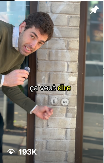 Les fameux numéros dans un cercle sur les édifices... ils veulent dire quoi?