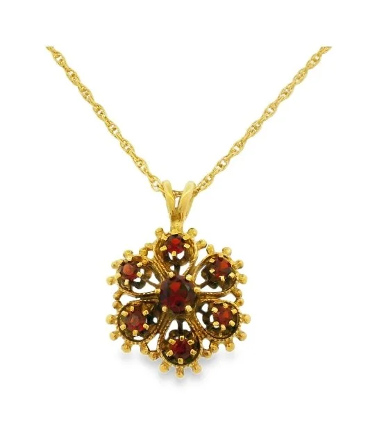14K yellow gold and garnet pendant