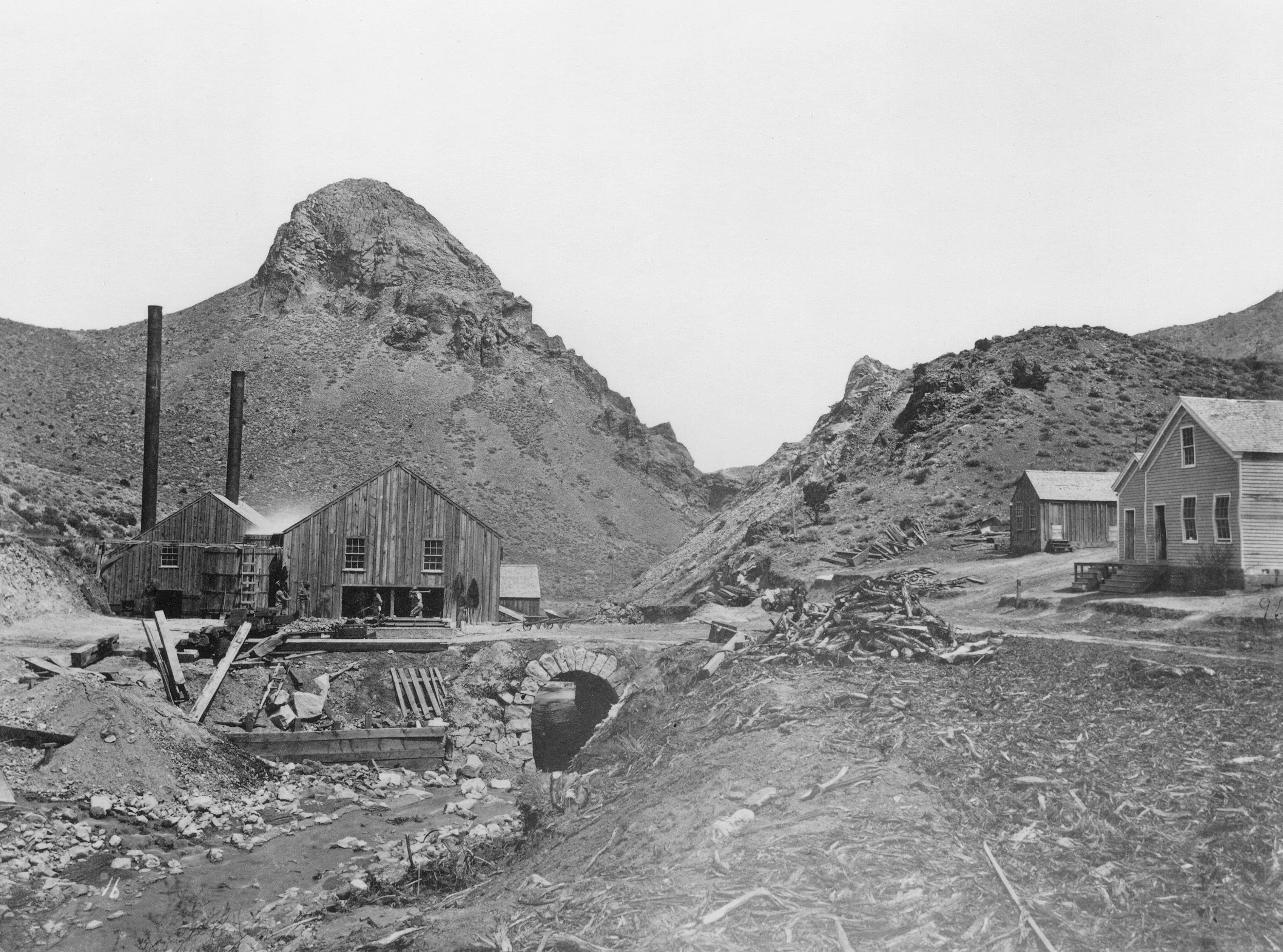 Timothy O'Sullivan, ca. 1868. Mine near Sugar Loaf Rock. (United States Geological Survey.)