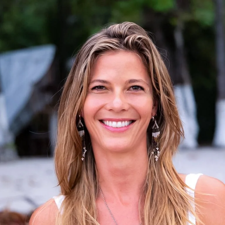 Lindsey Walker, Secretary, Asociación Cívica de Hermosa