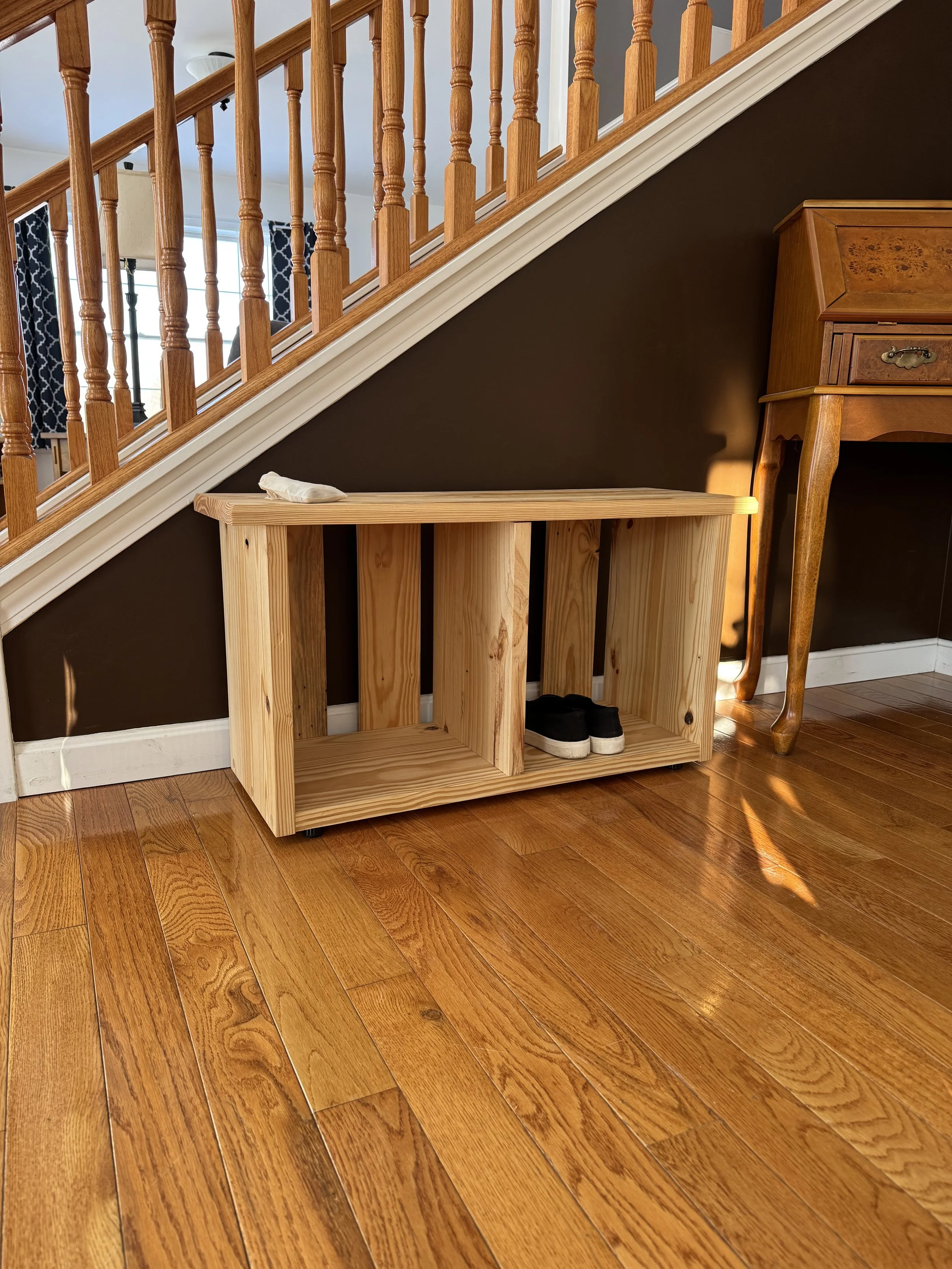 Handmade Solid Wood Shoe Rack/Bench