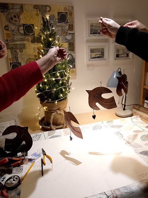 COPPER CHRISTMAS DOVES
