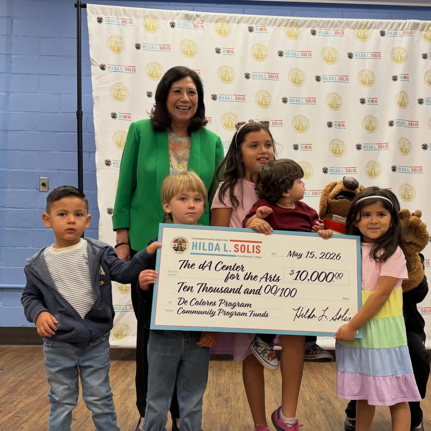 Superstar Supervisor Hilda Solis continues to up the game as a arts champion by investing in future generations with a community grant award to The dA for our De Colors program serving prenatal to 5 years + with accessible creative movement, storytel