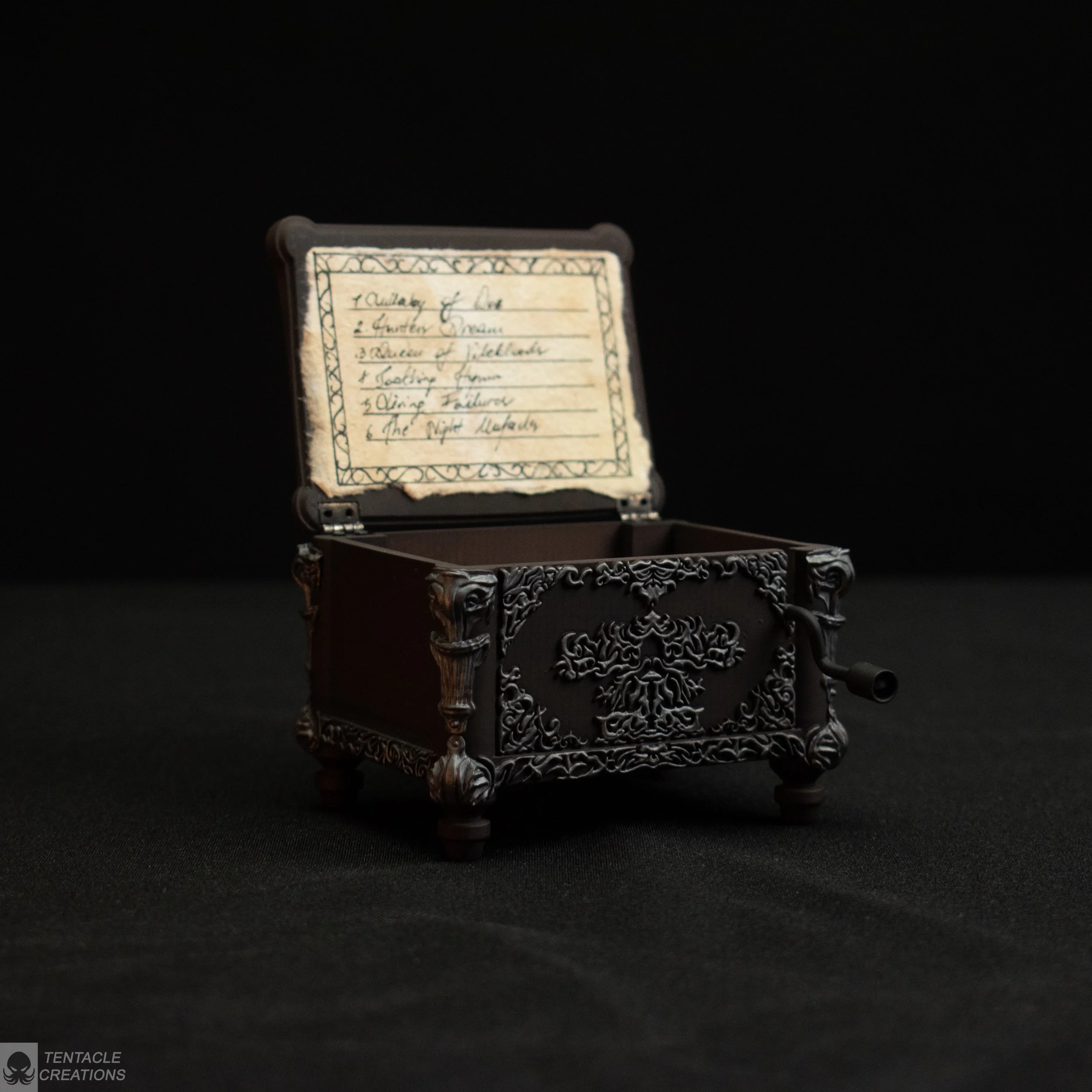 Tiny Music Box Replica - inspired by Bloodborne