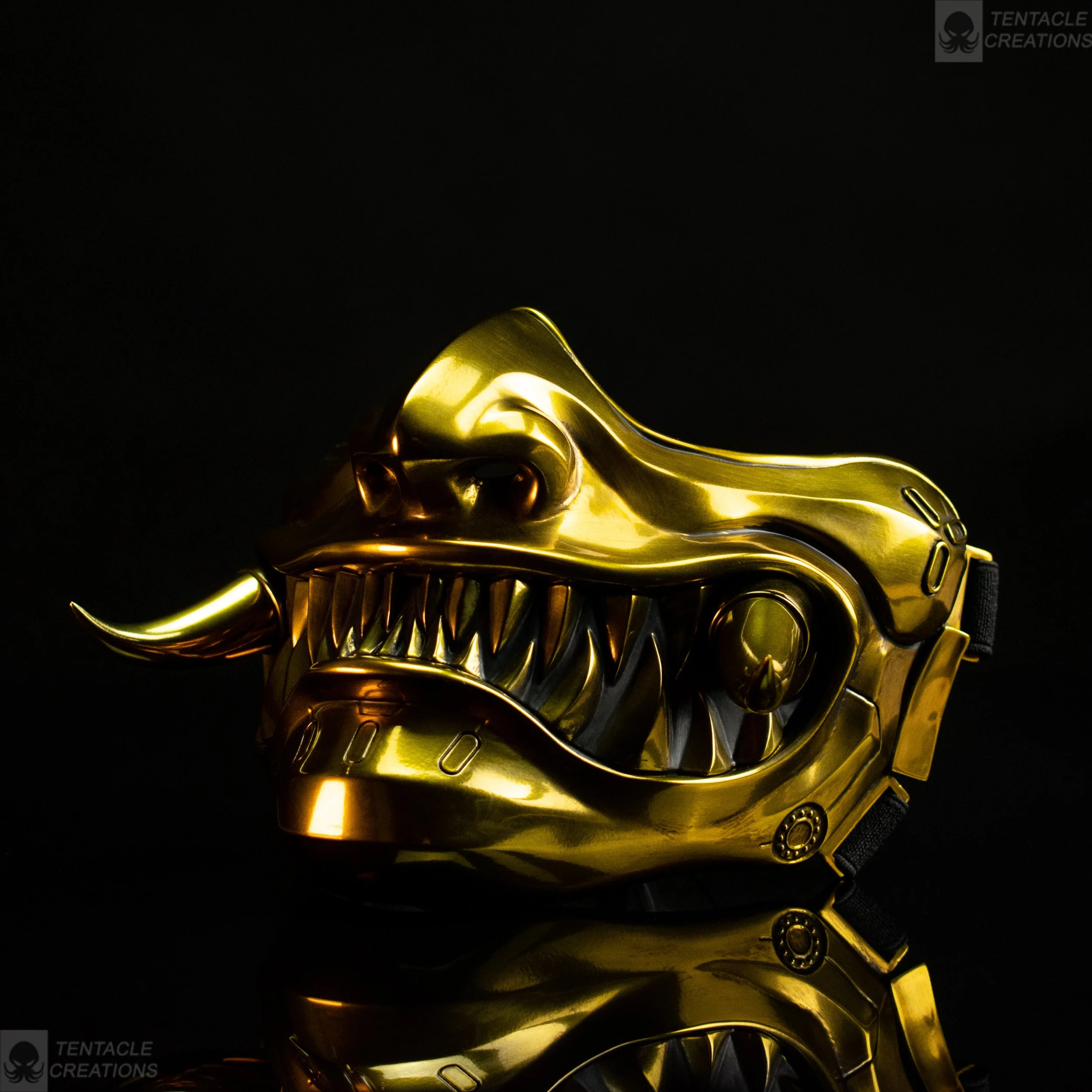 final gold samurai mask-8.jpg