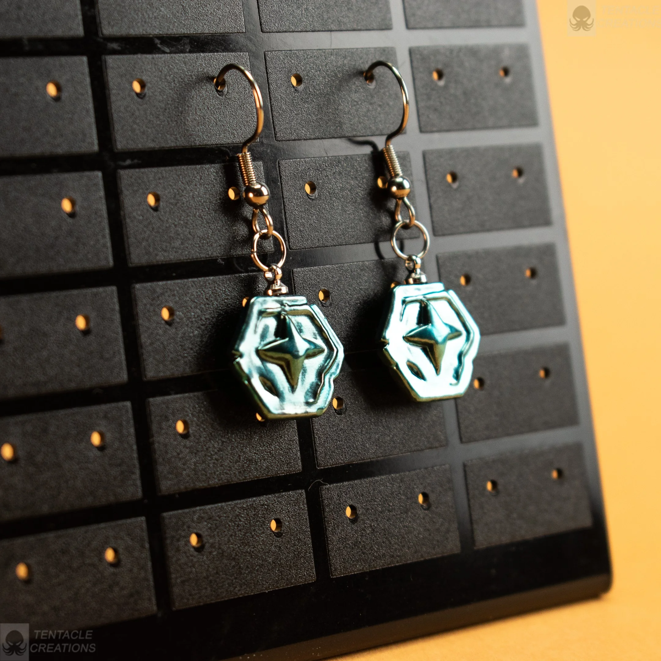 Doubloon Coin earrings Inspired by Sea of Thieves