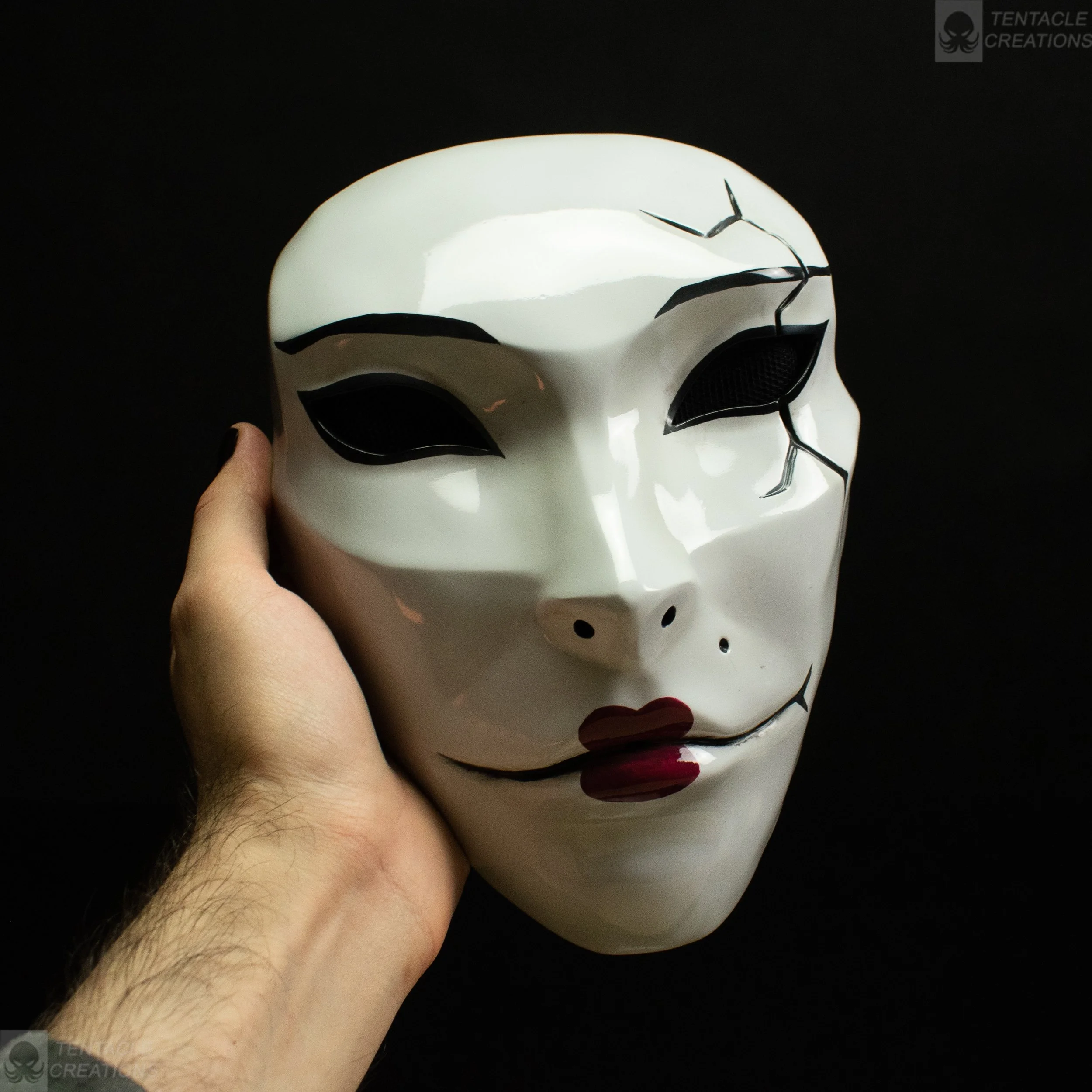 Wanda's Mask Inspired by Sea of Thieves