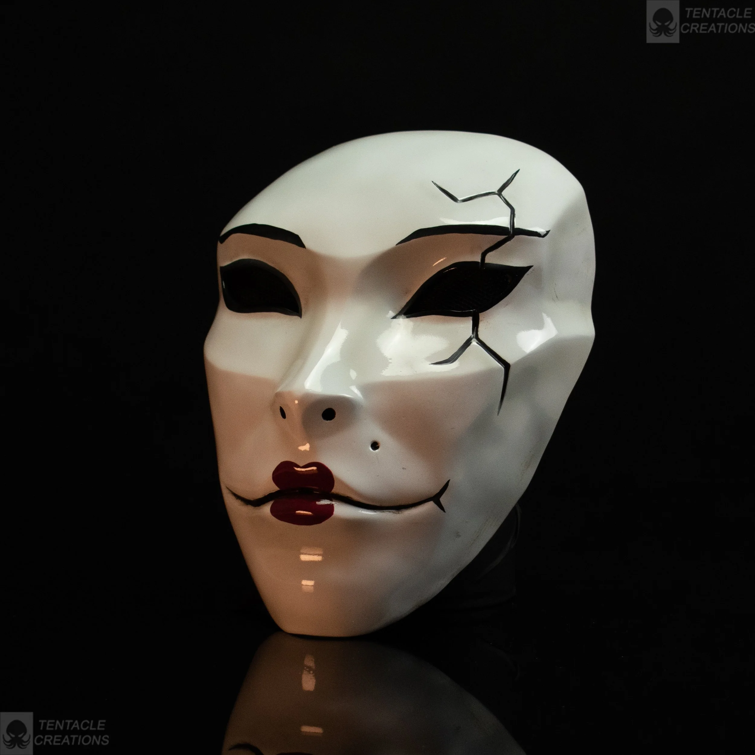 final wanda mask-3.jpg