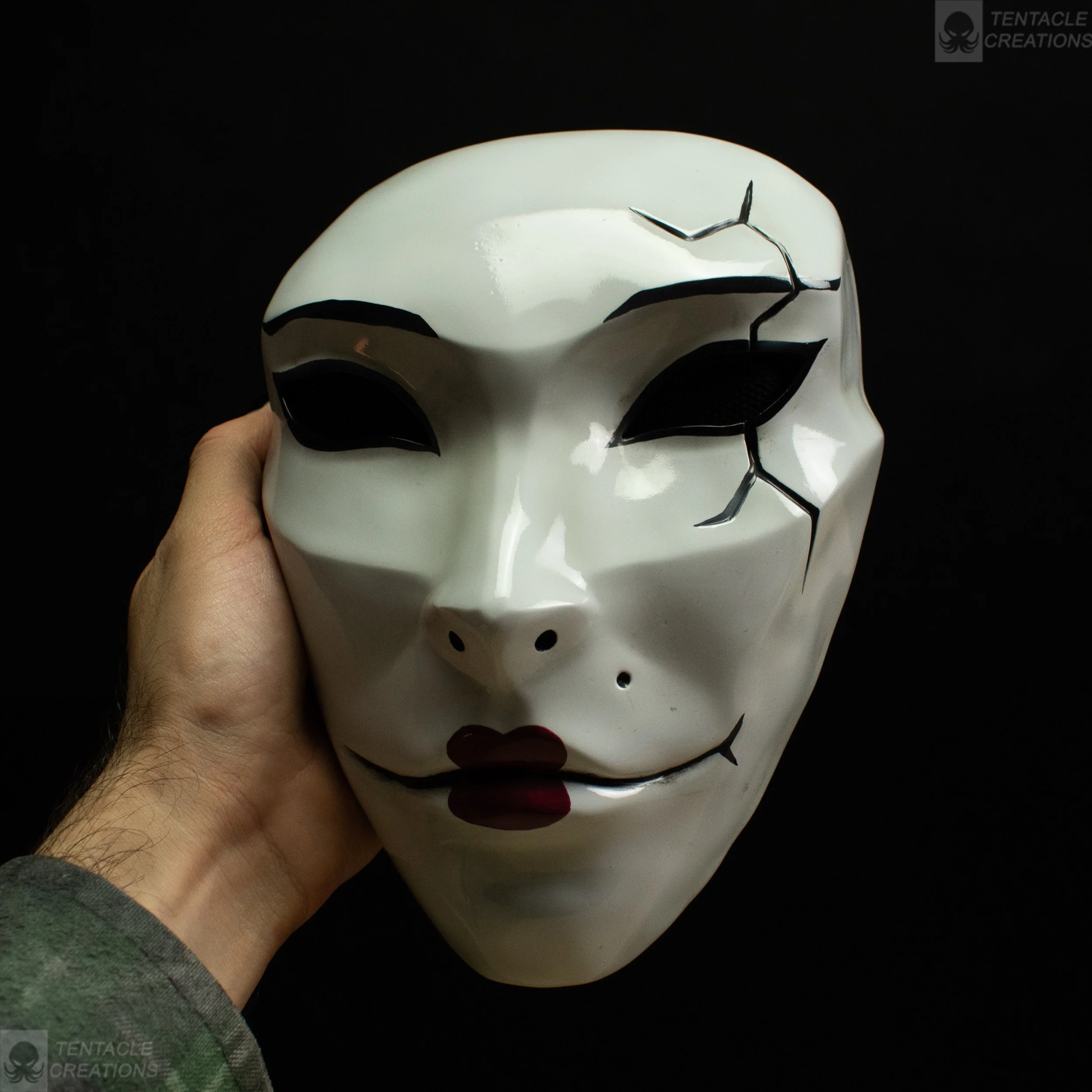 final wanda mask-7.jpg
