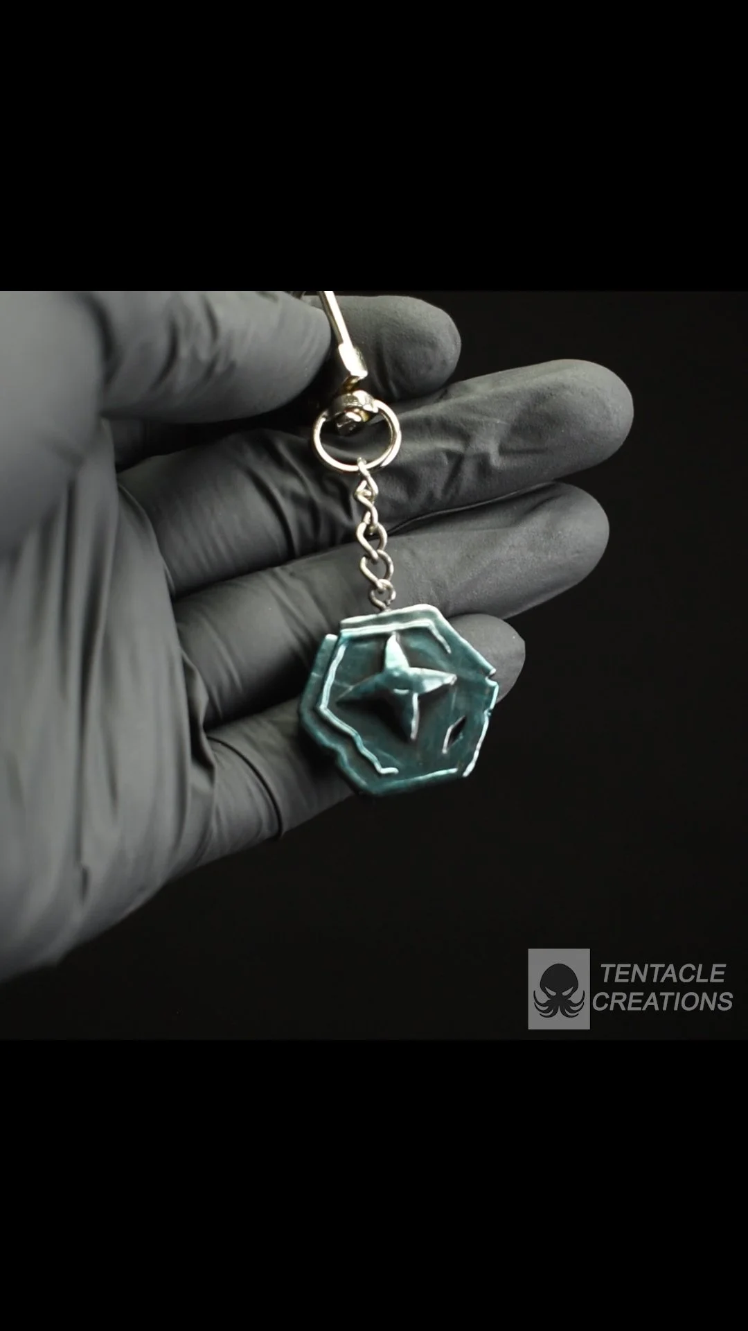 Doubloon coin keychain! Inspired by Sea of Thieves