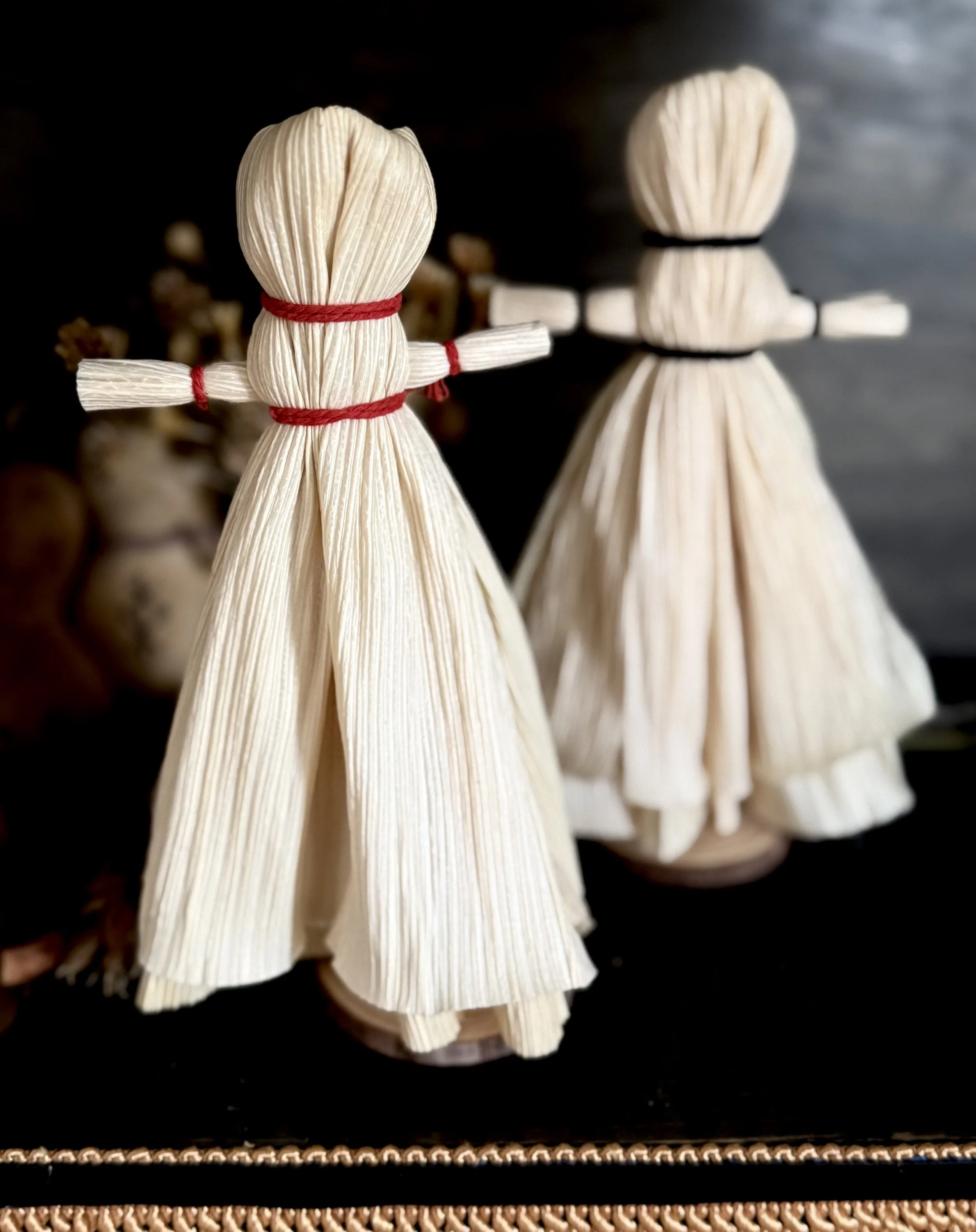 Traditional Corn Husk Poppet with Red or Black Twine