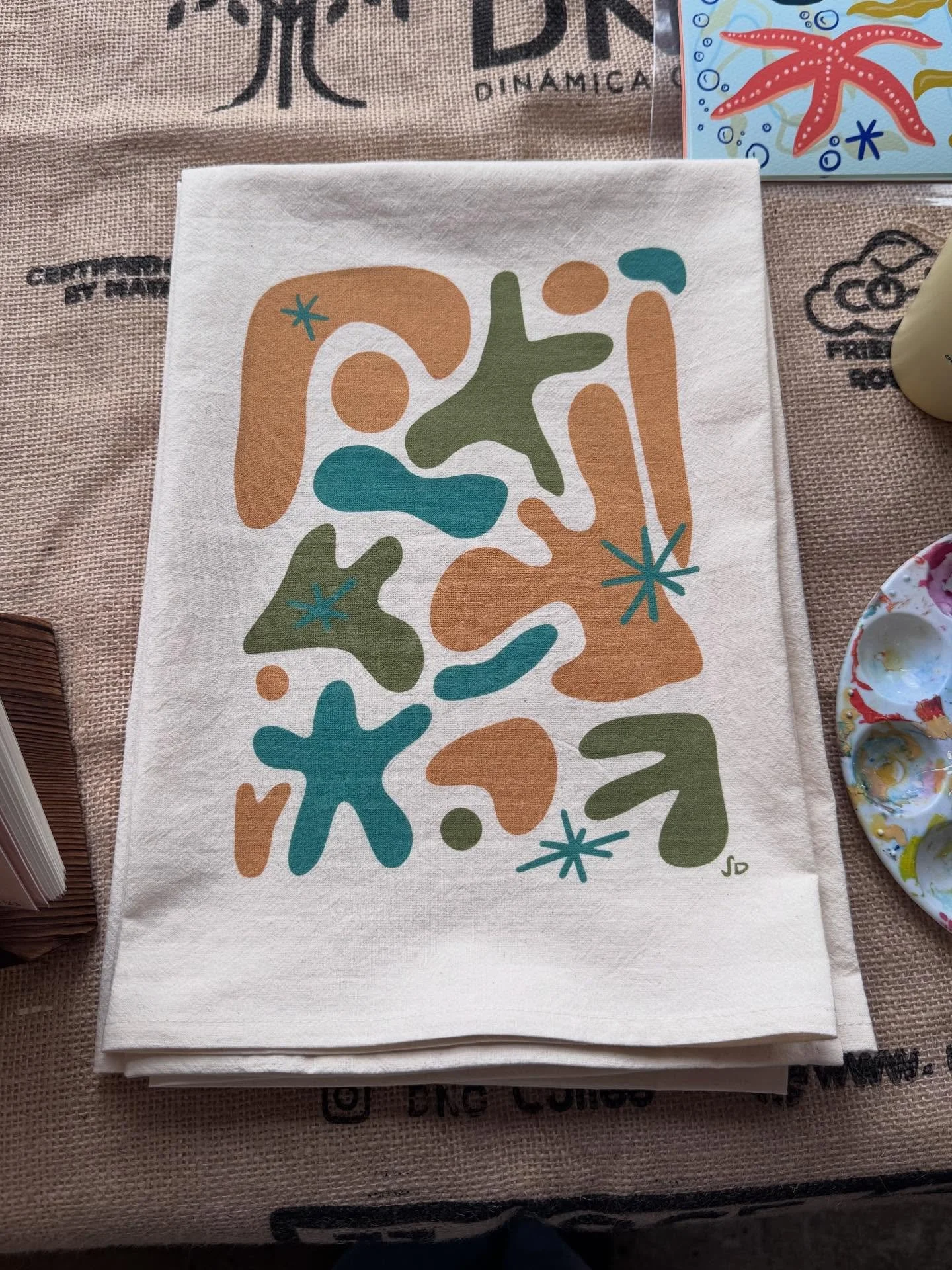 blobby tea towels have landed.
first time seeing my art printed on cloth! YES!