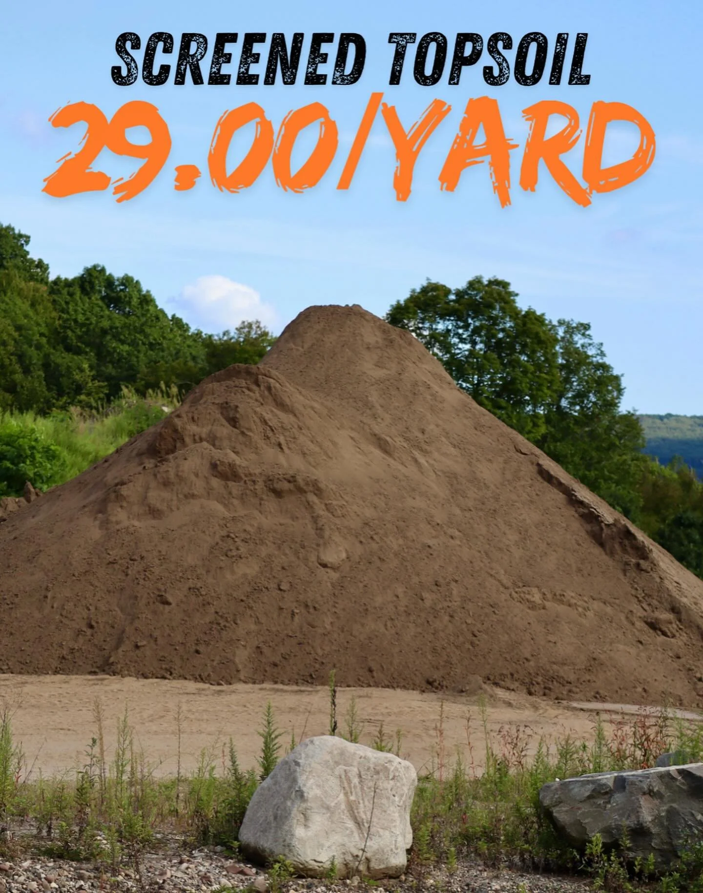 Topsoil season is in full swing! Make sure you're getting the best - Willow Materials' natural topsoil is top-grade and ready to take your garden to the next level!