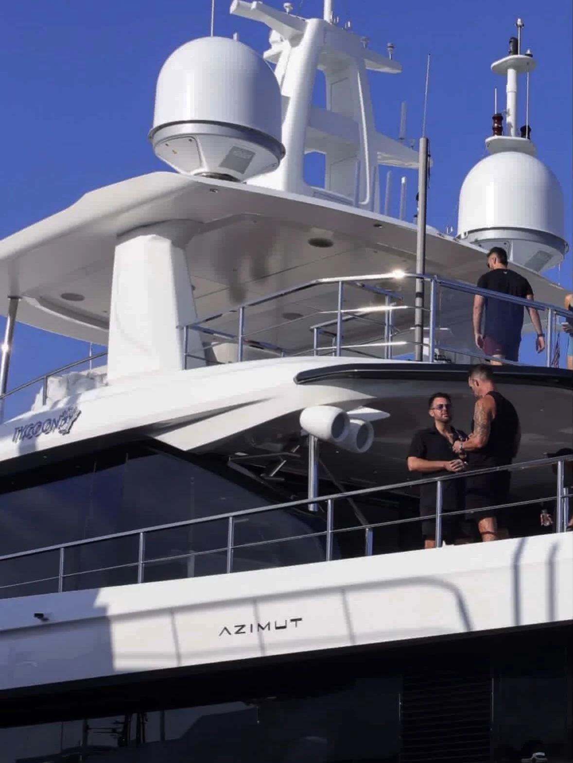 On Cloud 9 ☁️ #miamiyachts #miami #cloudnineclubmiami