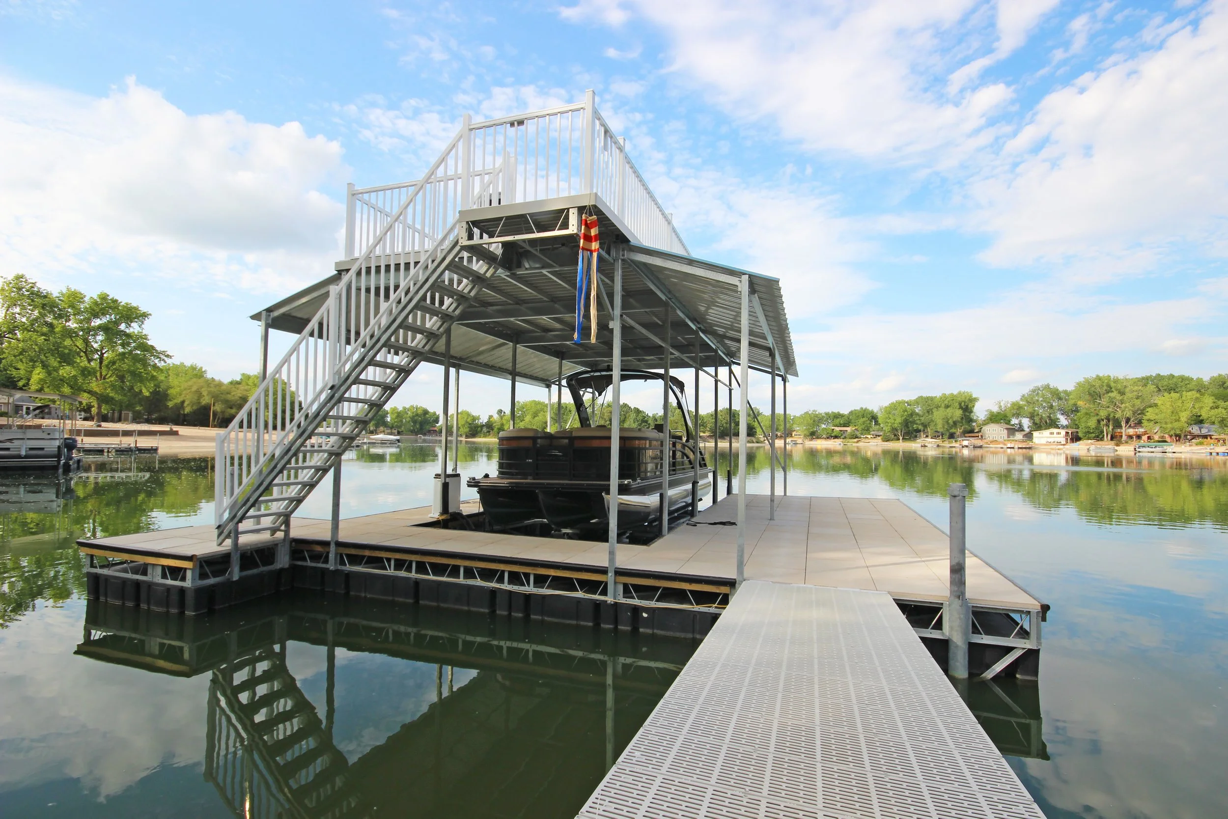 Upperdeck Rhino Dock_Cush 073117 (138).jpg