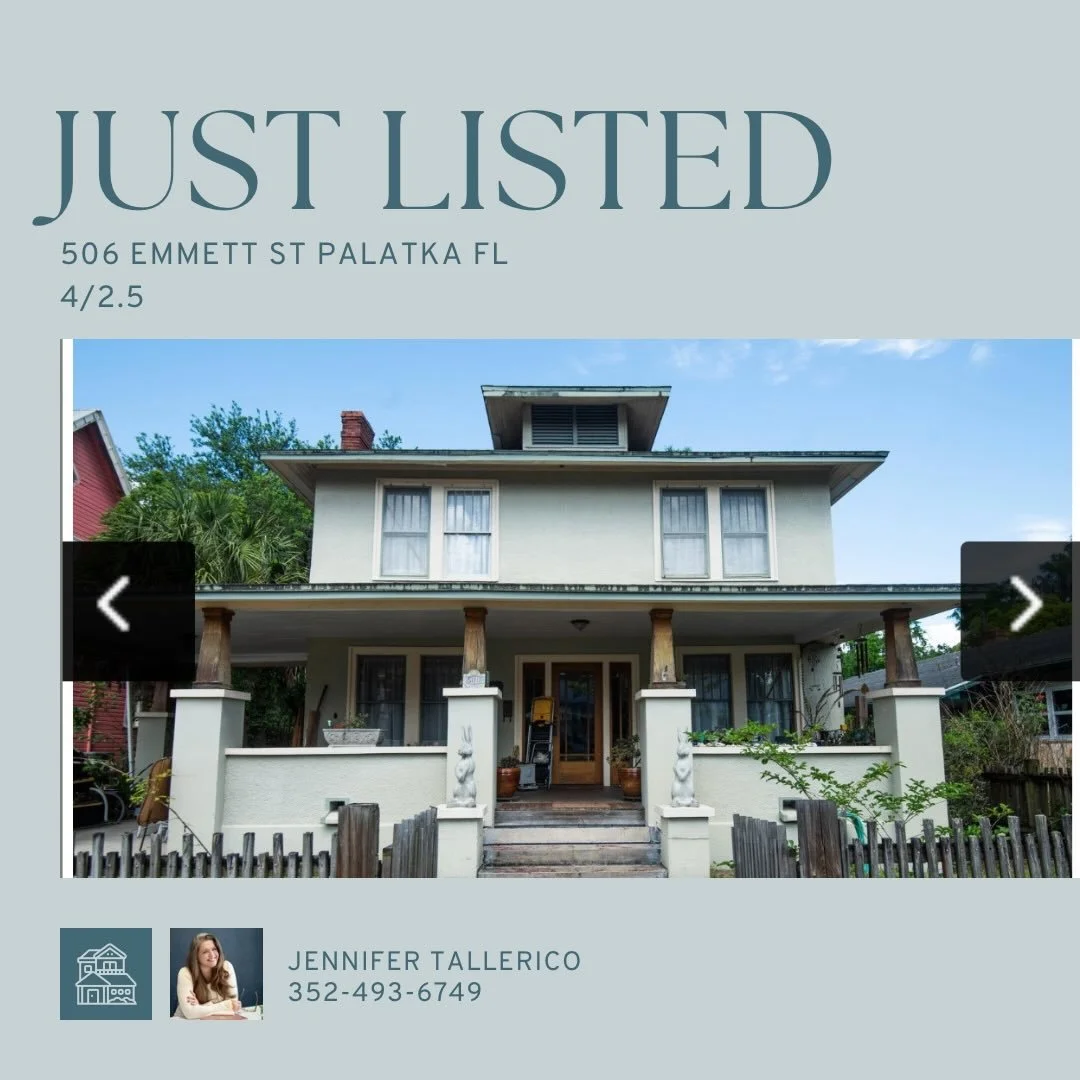 New listing 506 Emmett street Palatka  Fl 4/2.5 with two offices spaces , living room dining room/family room plus a fenced in pool yard  #newlistings #palatkafl #northfloridarealtor #historichomes
