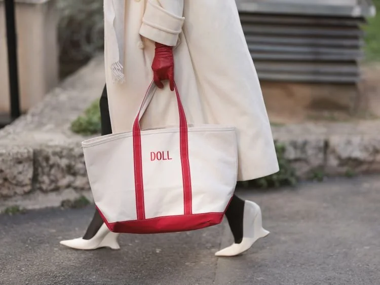 Sustained coverage—from mainstream media to fashion publications and industry trades—has kept L.L.Bean’s Boat and Tote at the center of cultural conversation. This consistent visibility has driven demand, expanded its audience, and cemented the tote 