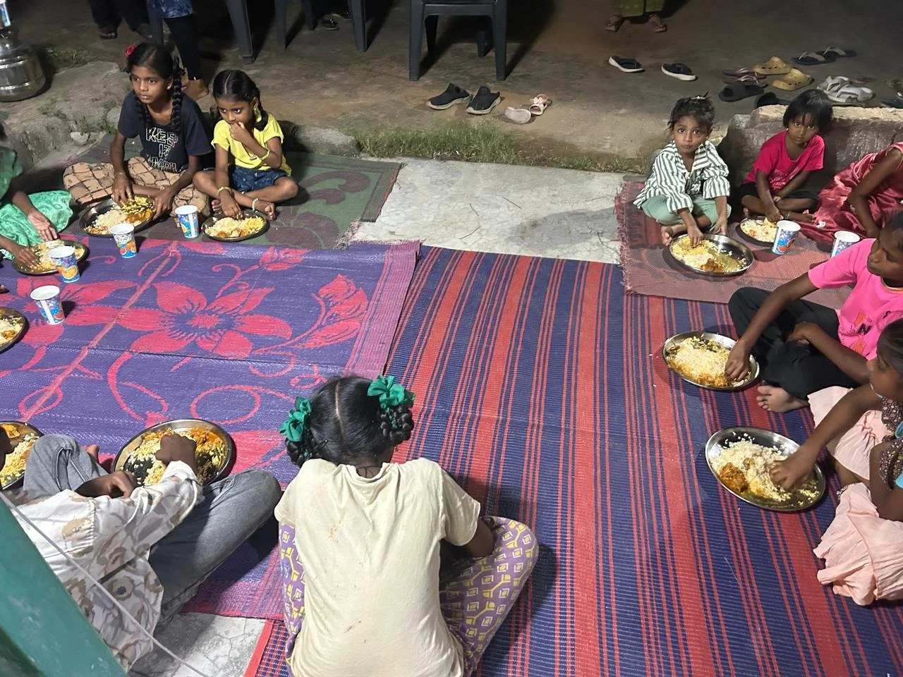 India feeding program 4.JPG