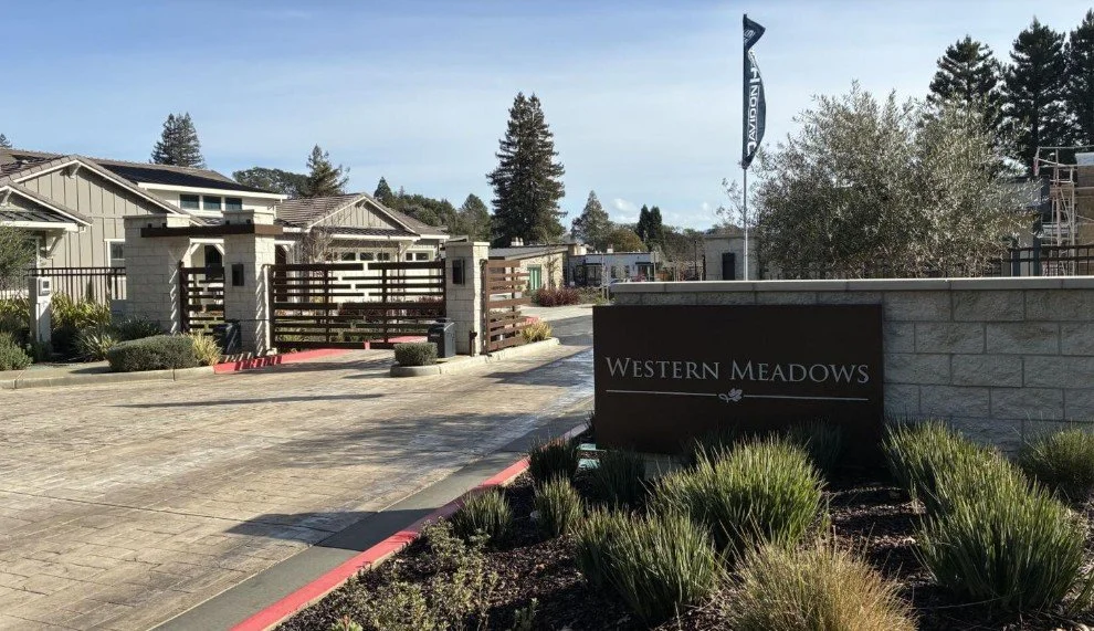 Western Meados Napa Vly Register gate view.jpg