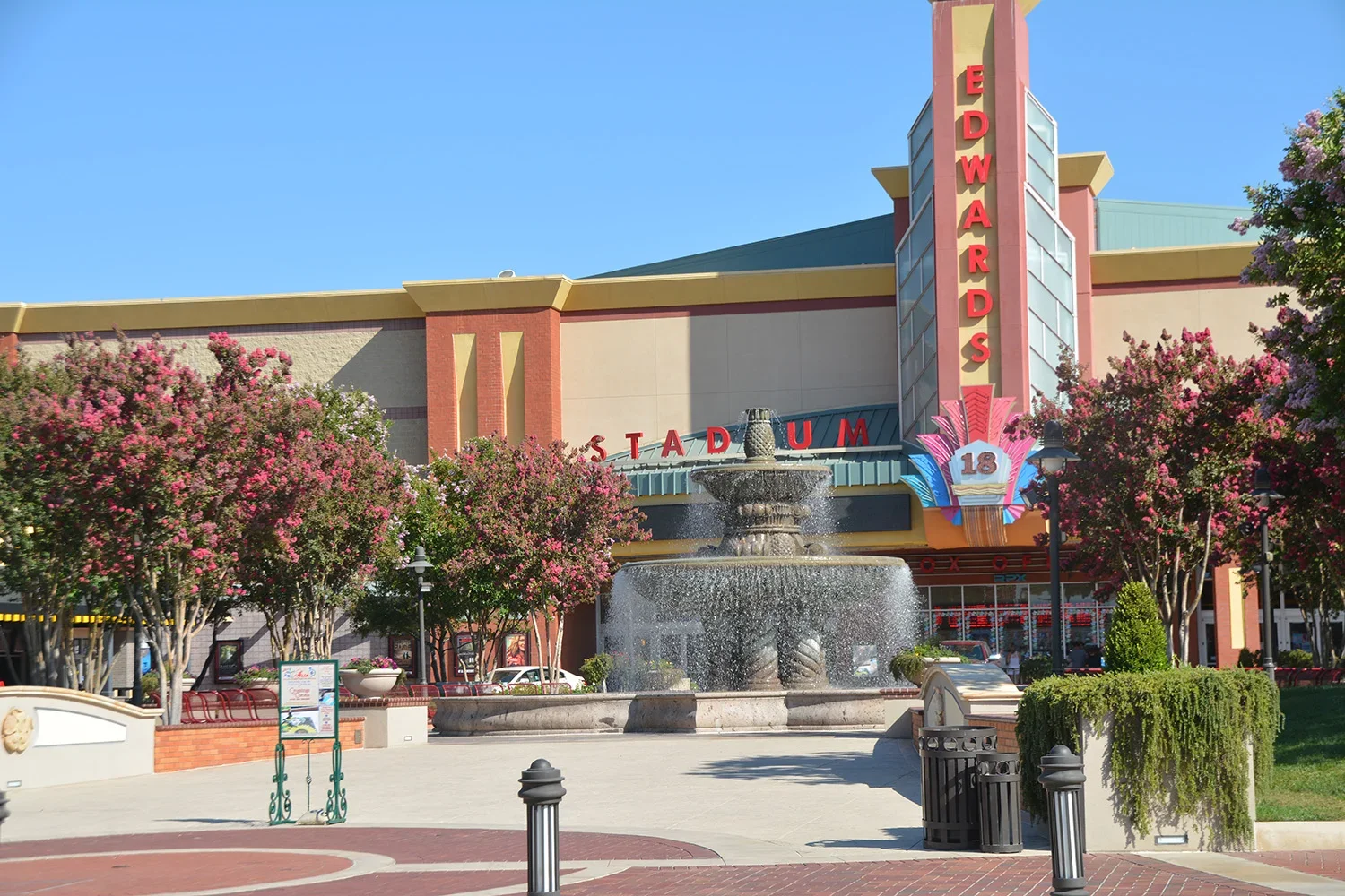 xngs-2014-edwards+plaza.webp