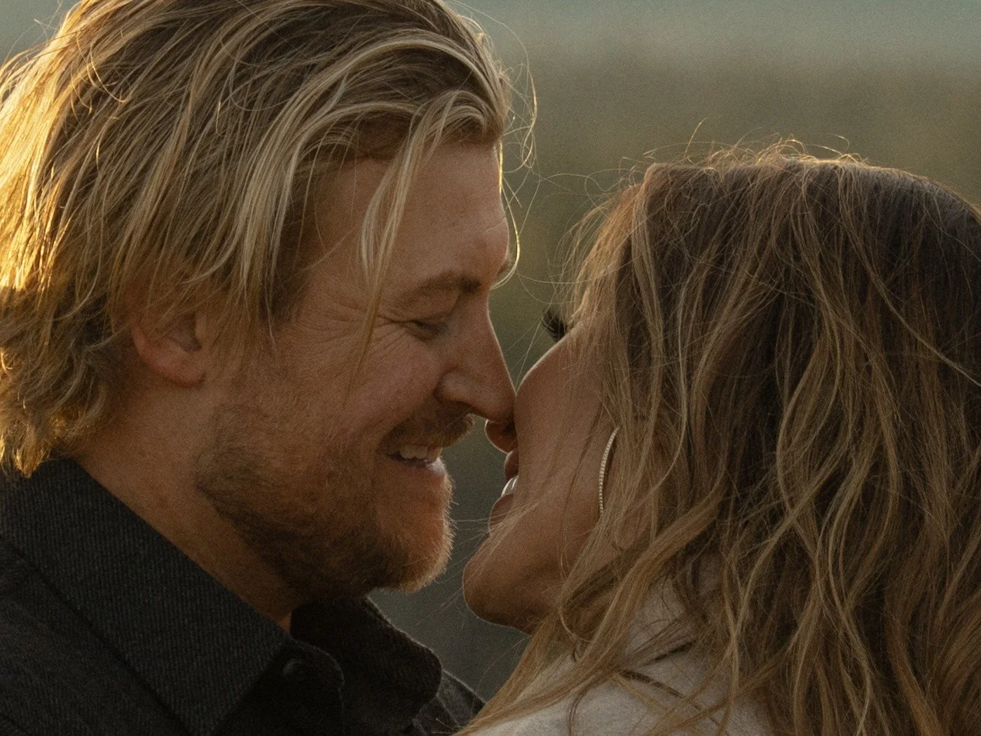 If you want your love to be captured like stills from a movie, I'm just saying, I might be your girl 👀