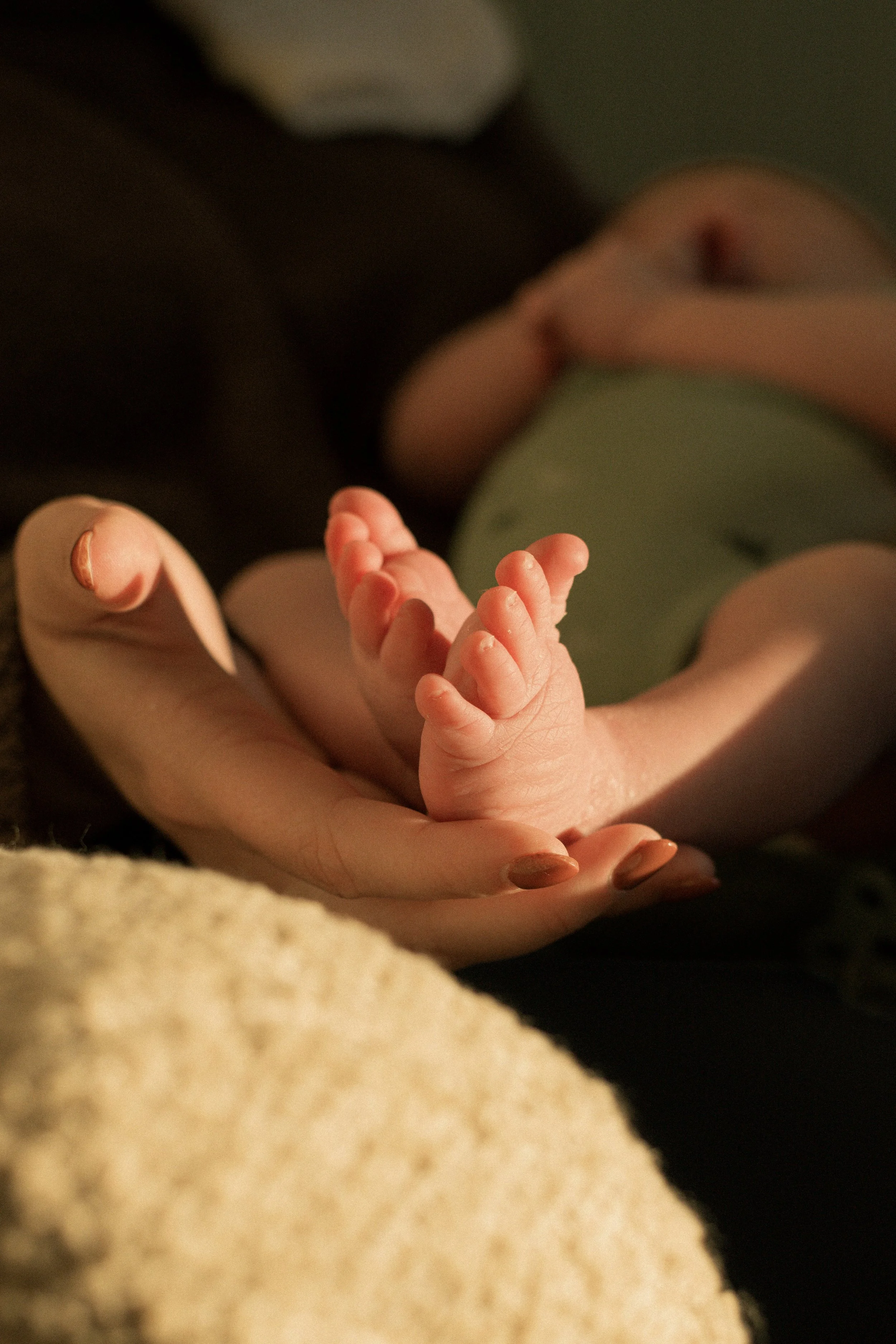 BEST-OREGON-NEWBORN-PHOTOGRAPHER-8.jpeg