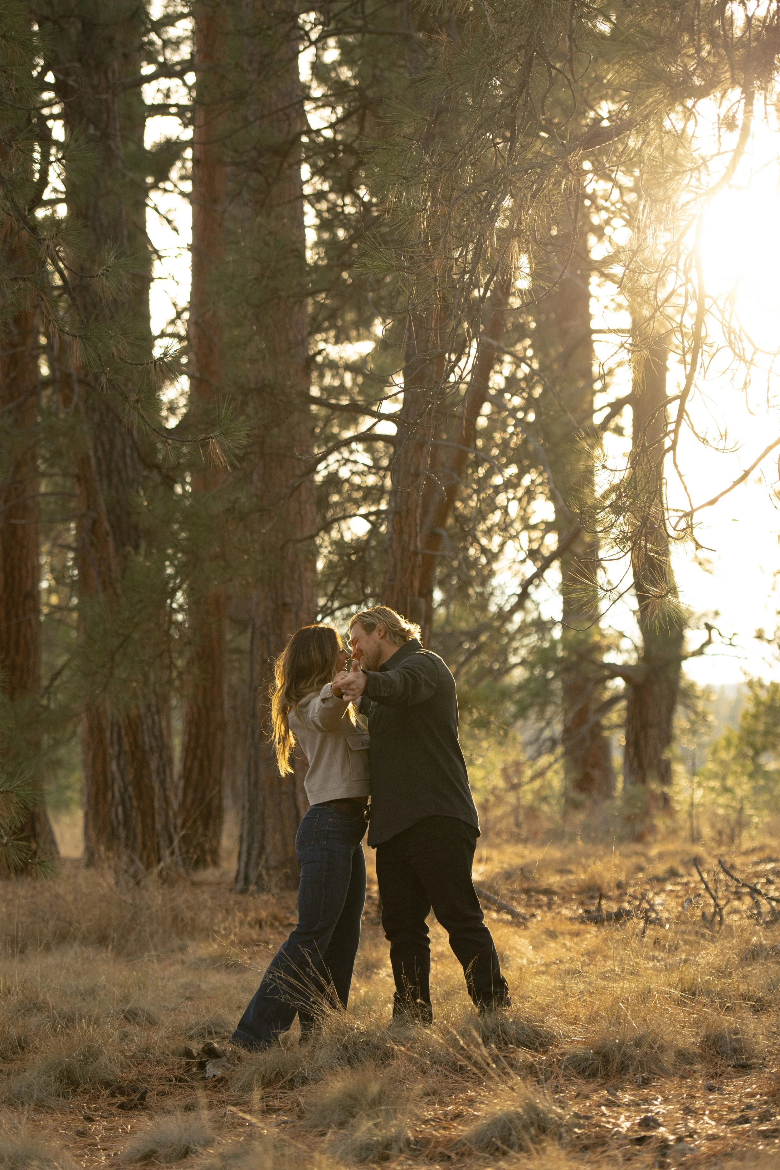 BEST-OREGON-ELOPEMENT-PHOTOGRAPHER-2-2.jpeg