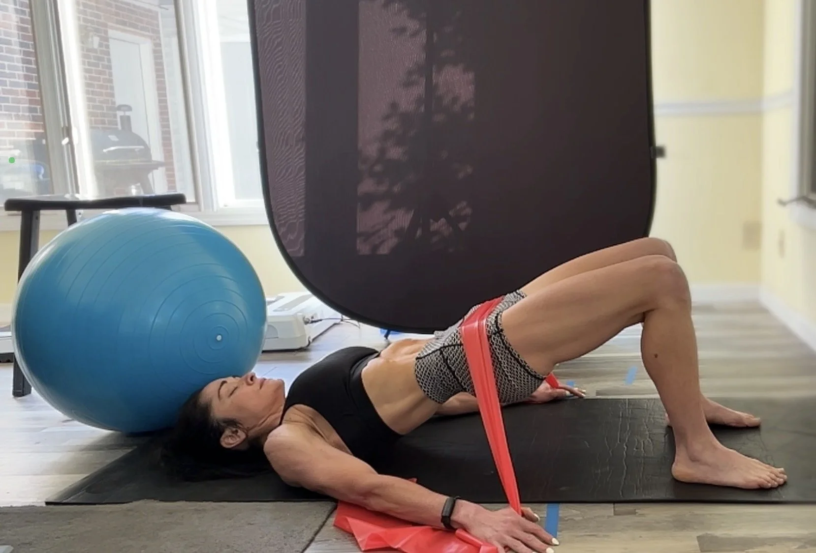 The Connection Between Mobility, Core Control &amp; Your Stage Presence