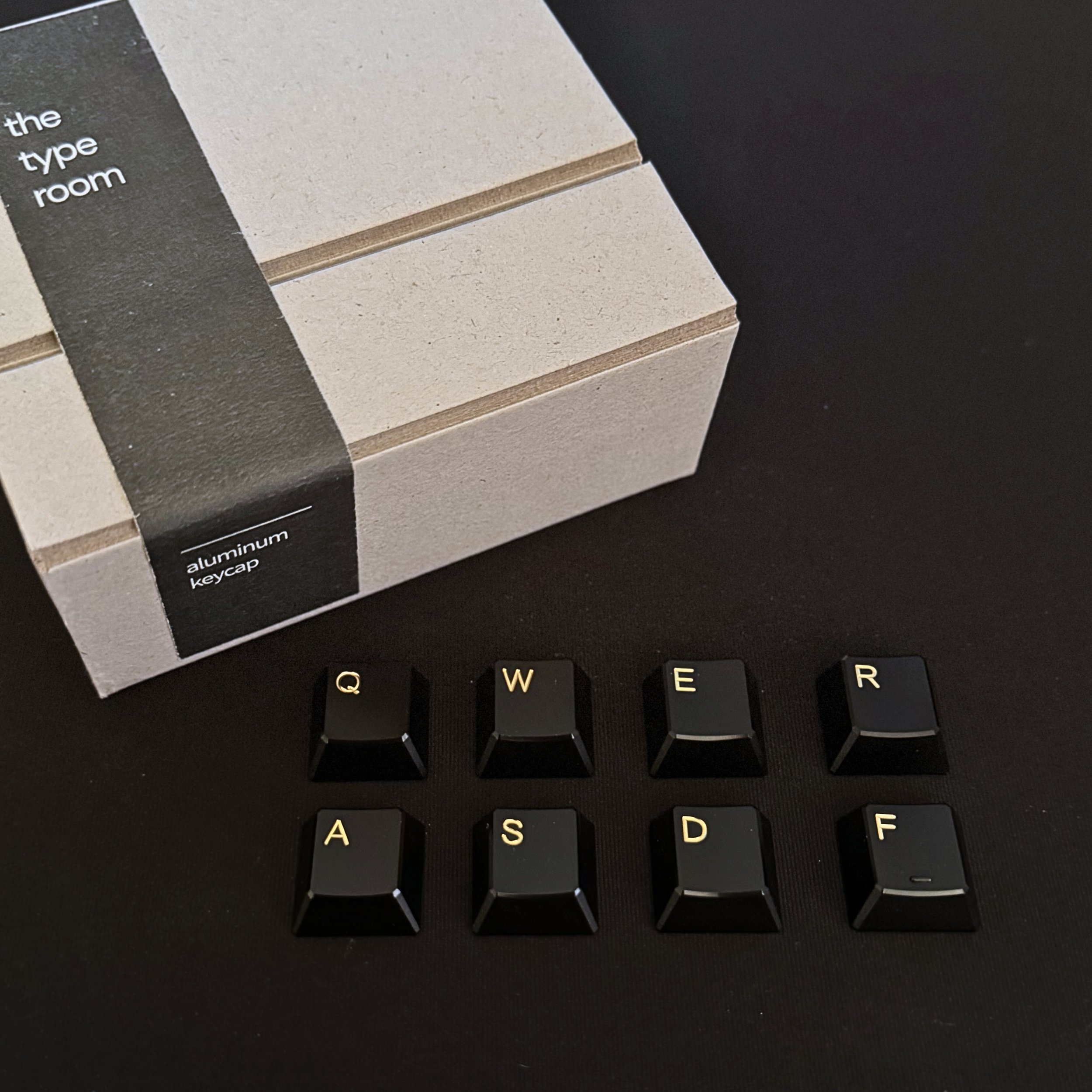 Premium Aluminum Keycaps Silver Black MX Cherry