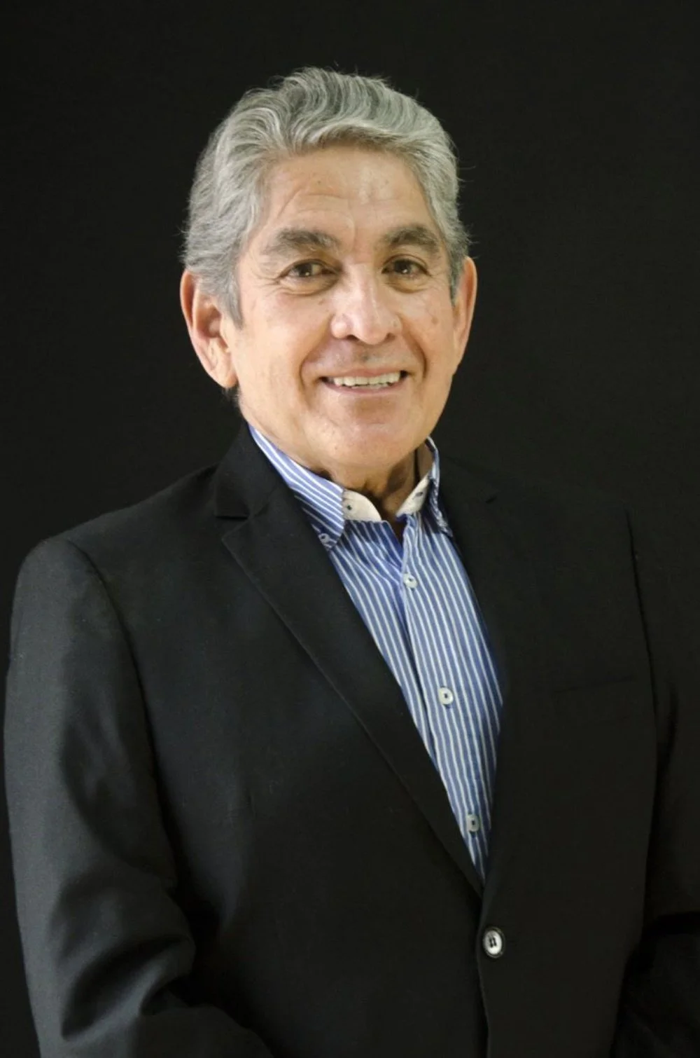 Dr Jose J Valencia regenerative medicine specialist in Mexico with 47 years of medical experience